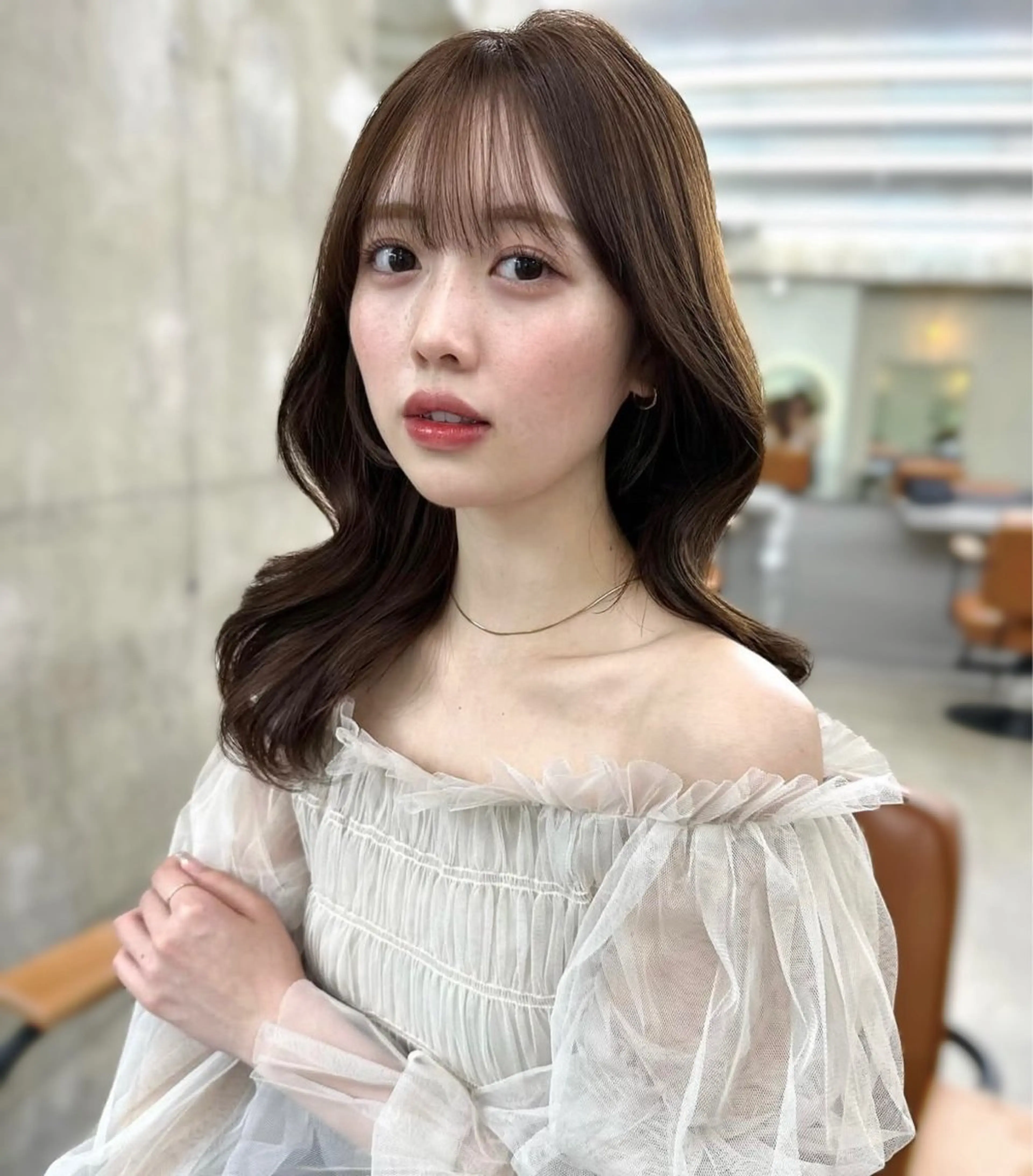 ミディアム カラー ベージュカラー ケアカラー 透明感カラー オリーブベージュ カット ヘアカラー ヘアセット 盛れる顔周り /透明感/かりん🎀のヘアスタイル