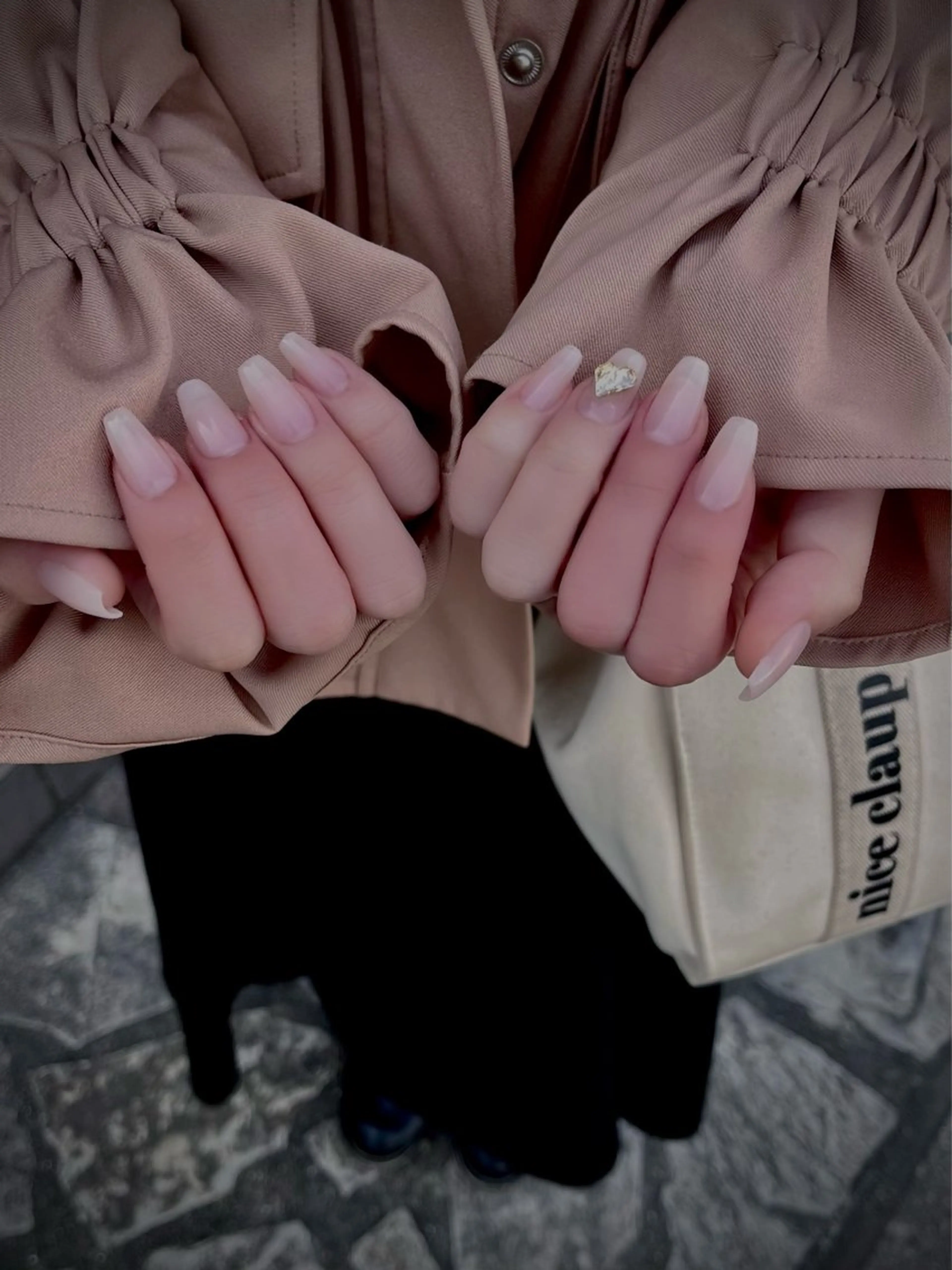 ネイル キラキラネイル マグネットネイル ワンカラーネイル スカルプネイル ワンホンネイル nine.🦋 YUKOのネイルデザイン