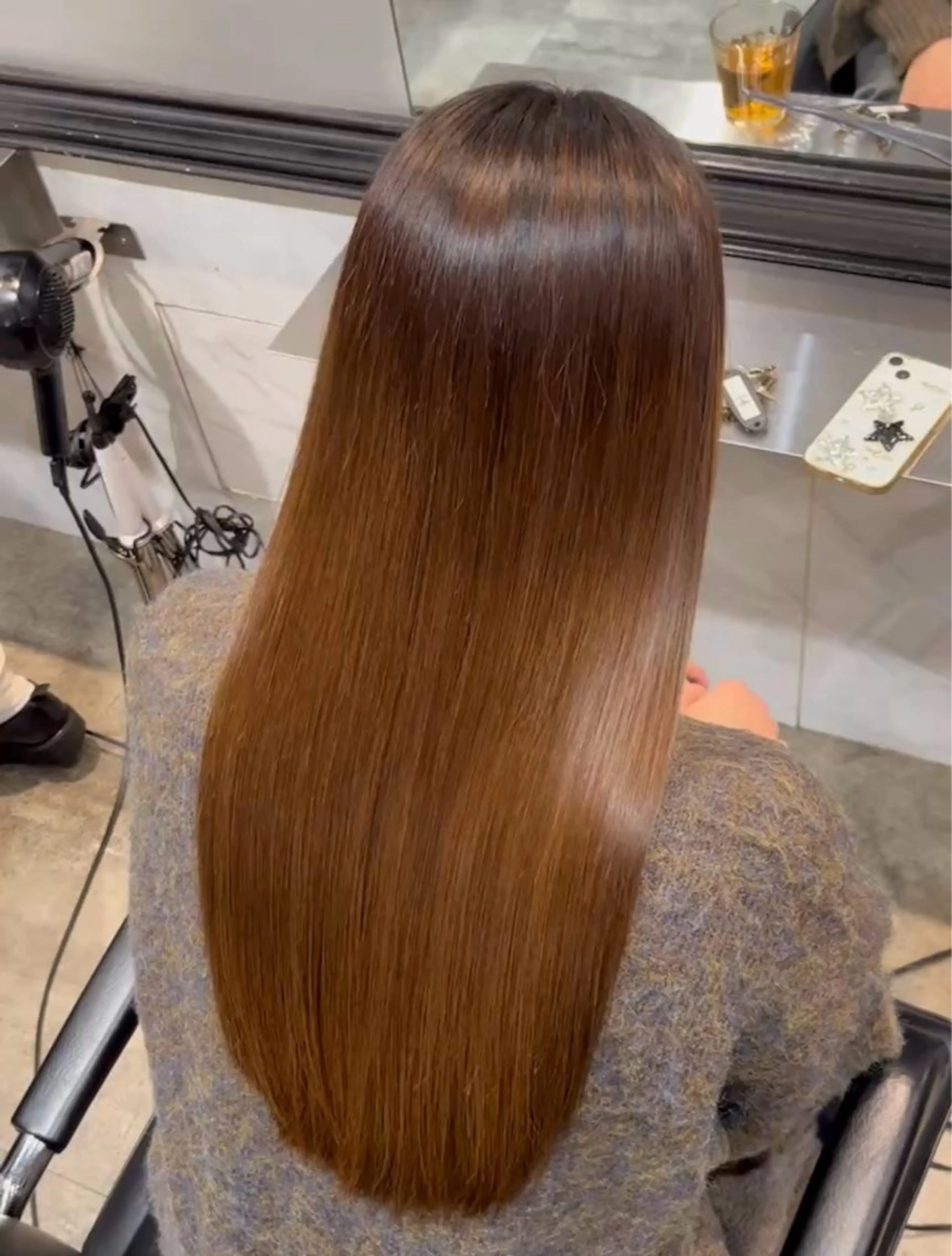 ロング 縮毛矯正 SALOWIN 原宿 IL Salice所属・MIMI🌻໋᳝݊ 個性派カラー⑅ ⸝꙳のヘアスタイル