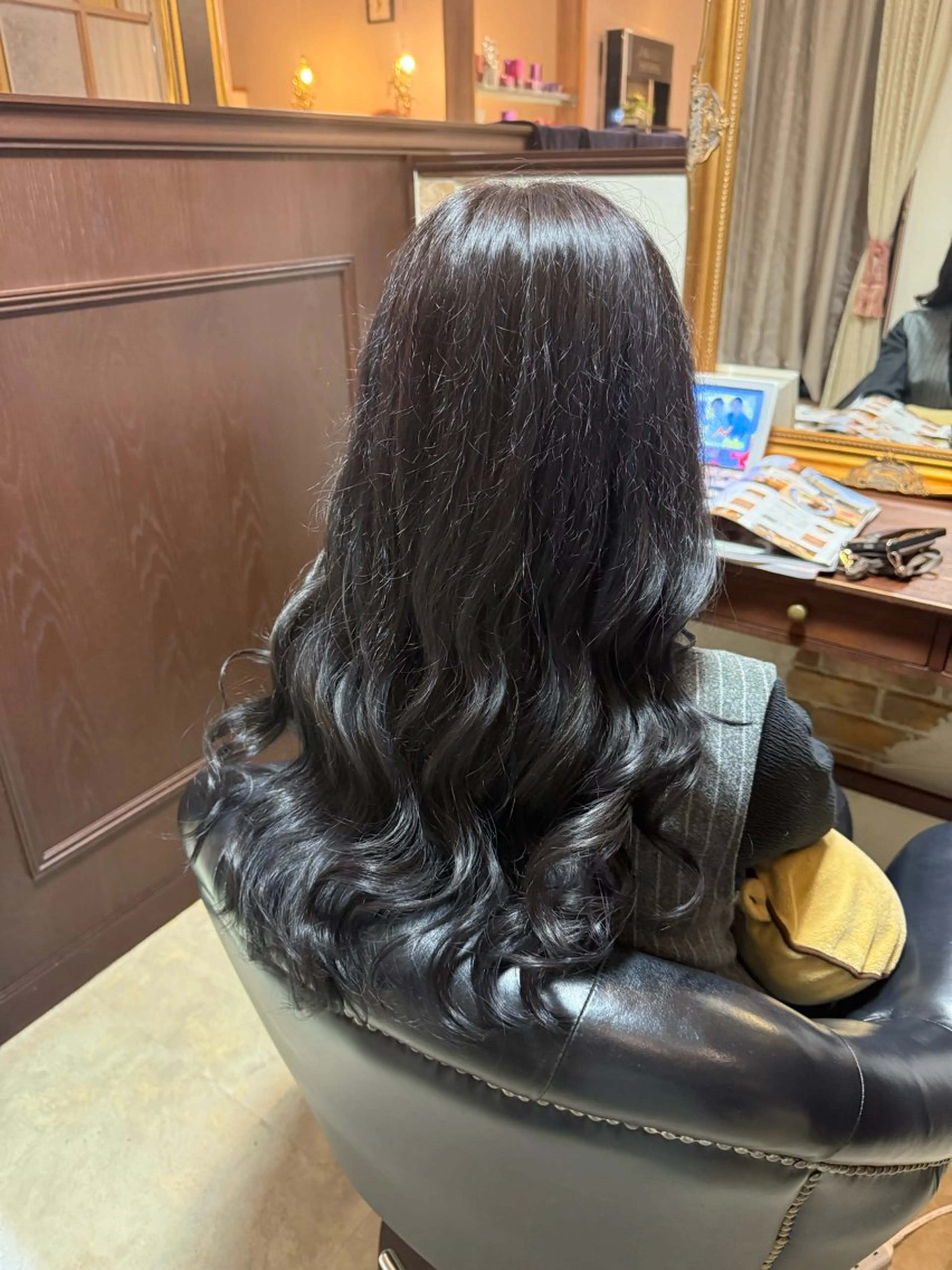 ロング カラー adorable女池店所属・安中 莉椰のヘアスタイル