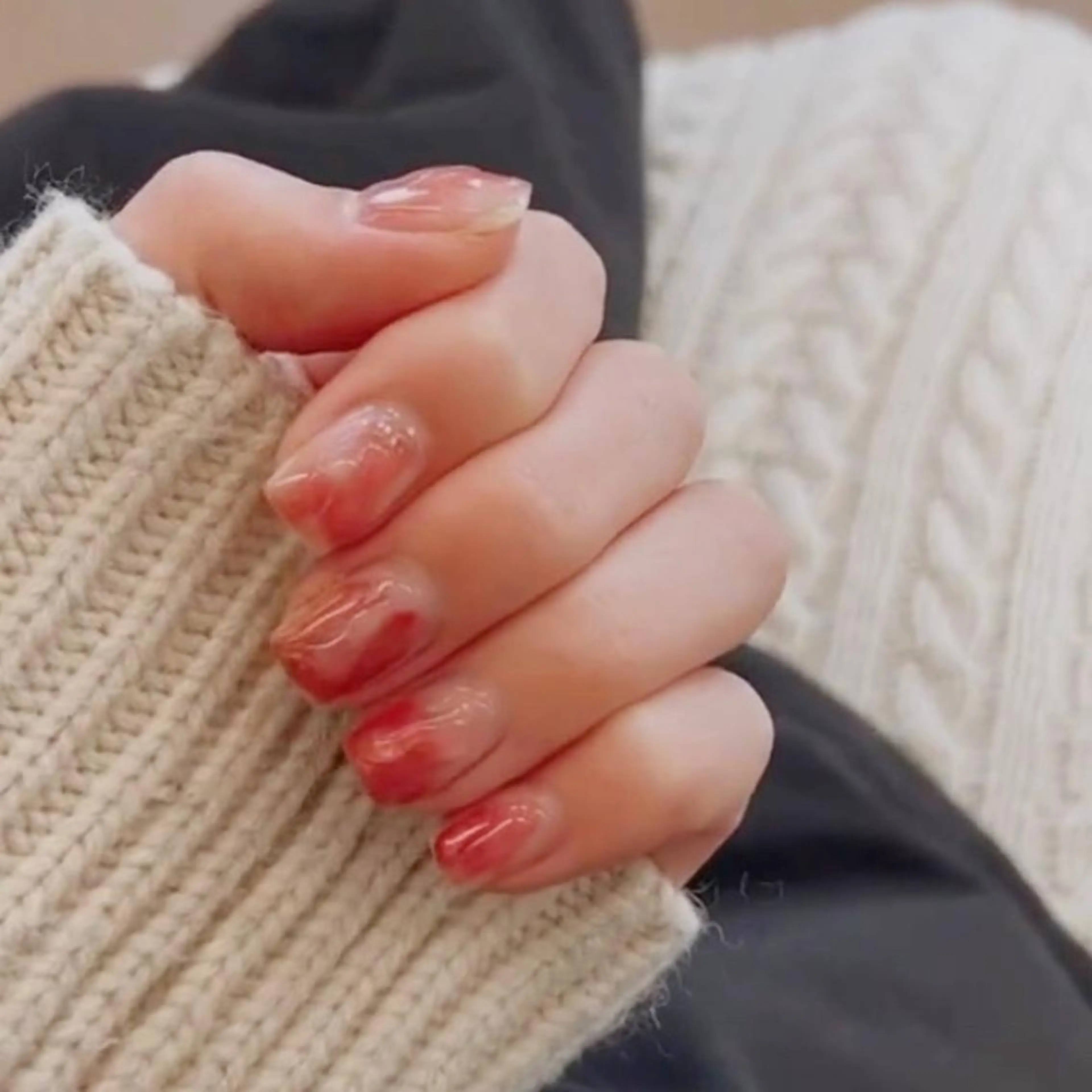 ネイル Laki nailのネイルデザイン