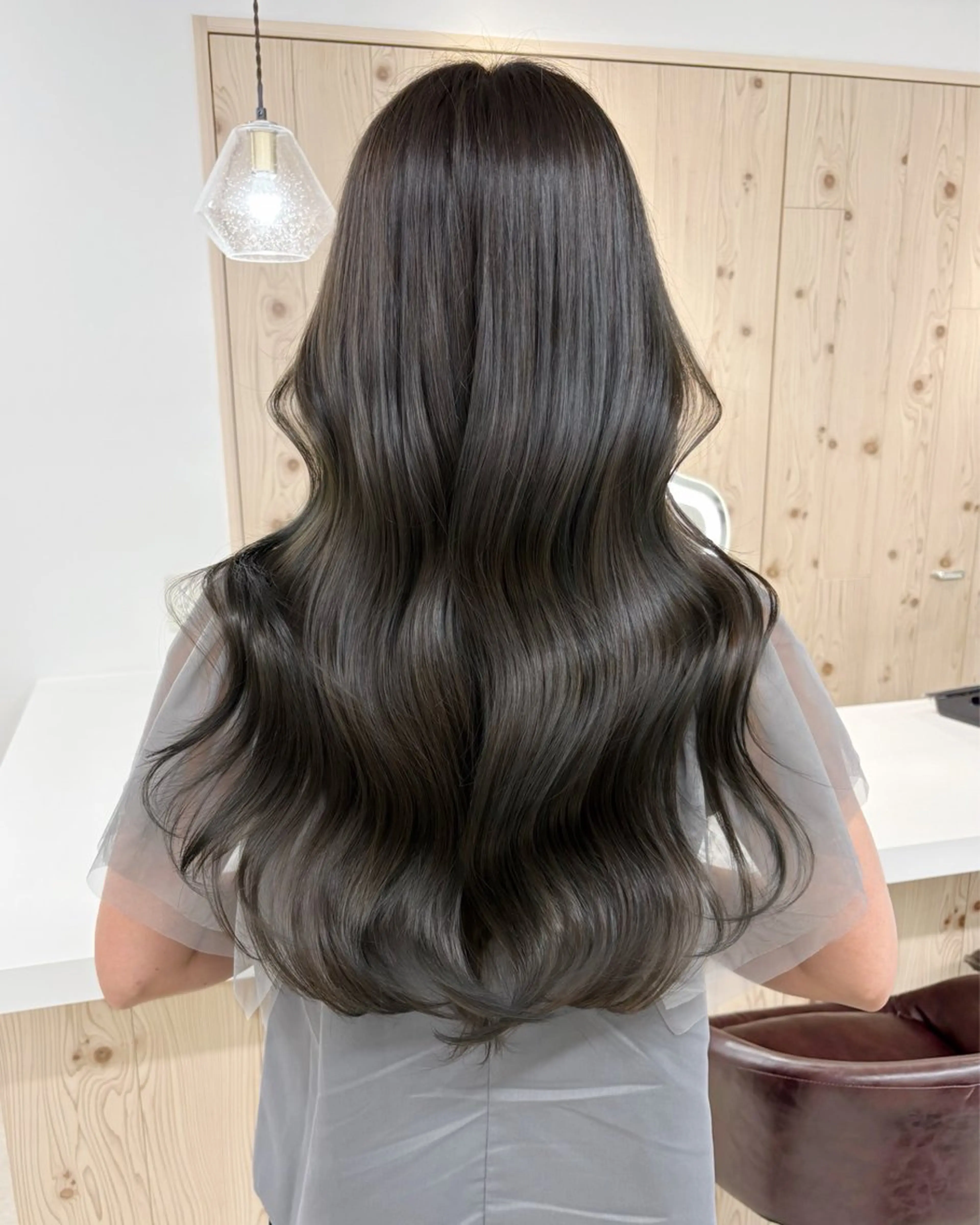 ロング カラー カット ヘアカラー トリートメント ヘアセット 新宿/韓国ヘア/ 髪質改善ストレートのヘアスタイル