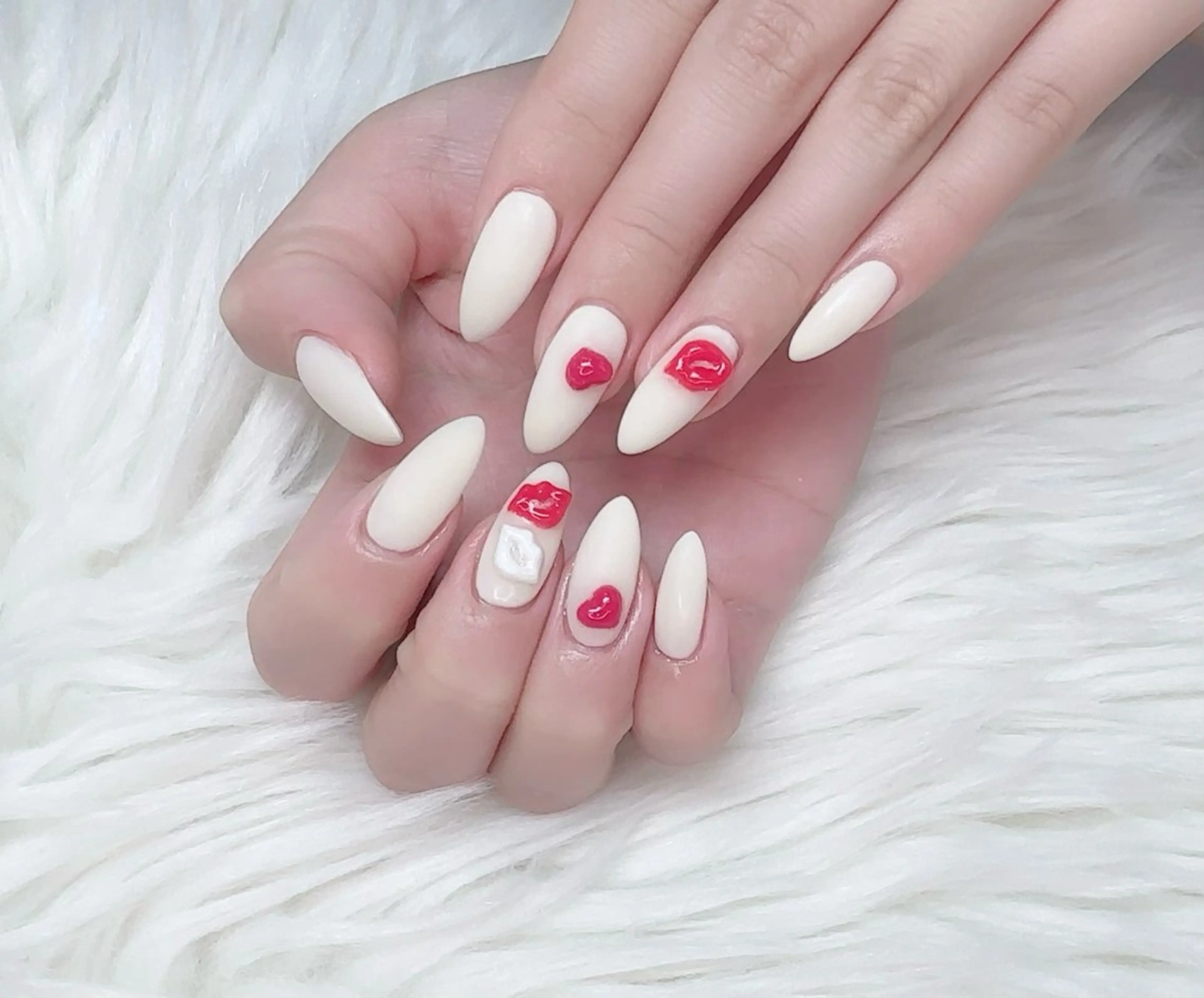 ネイル R salonのネイルデザイン