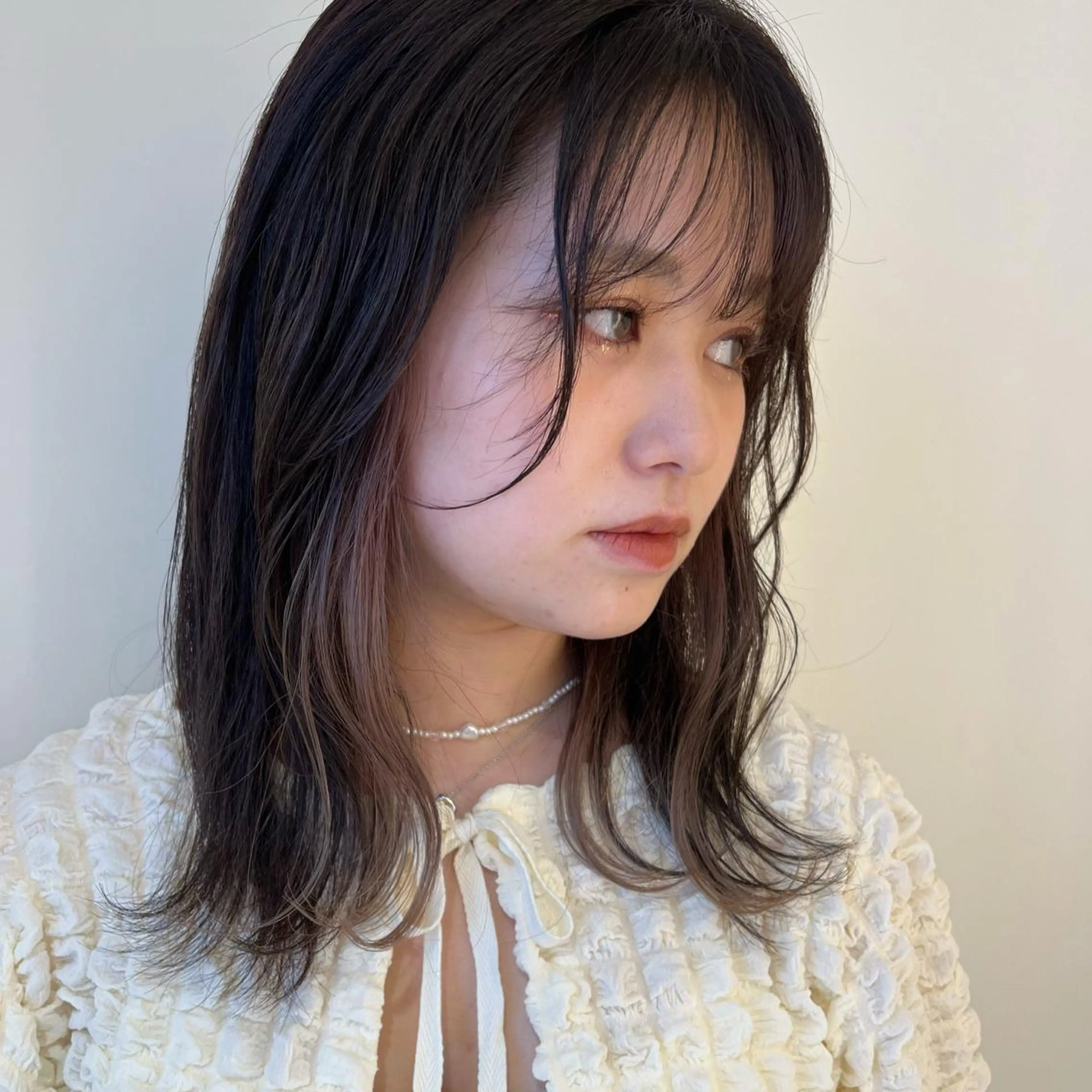 セミロング カラー 美髪矯正/髪質改善/ 艶髪🤍伊藤梨紗のヘアスタイル