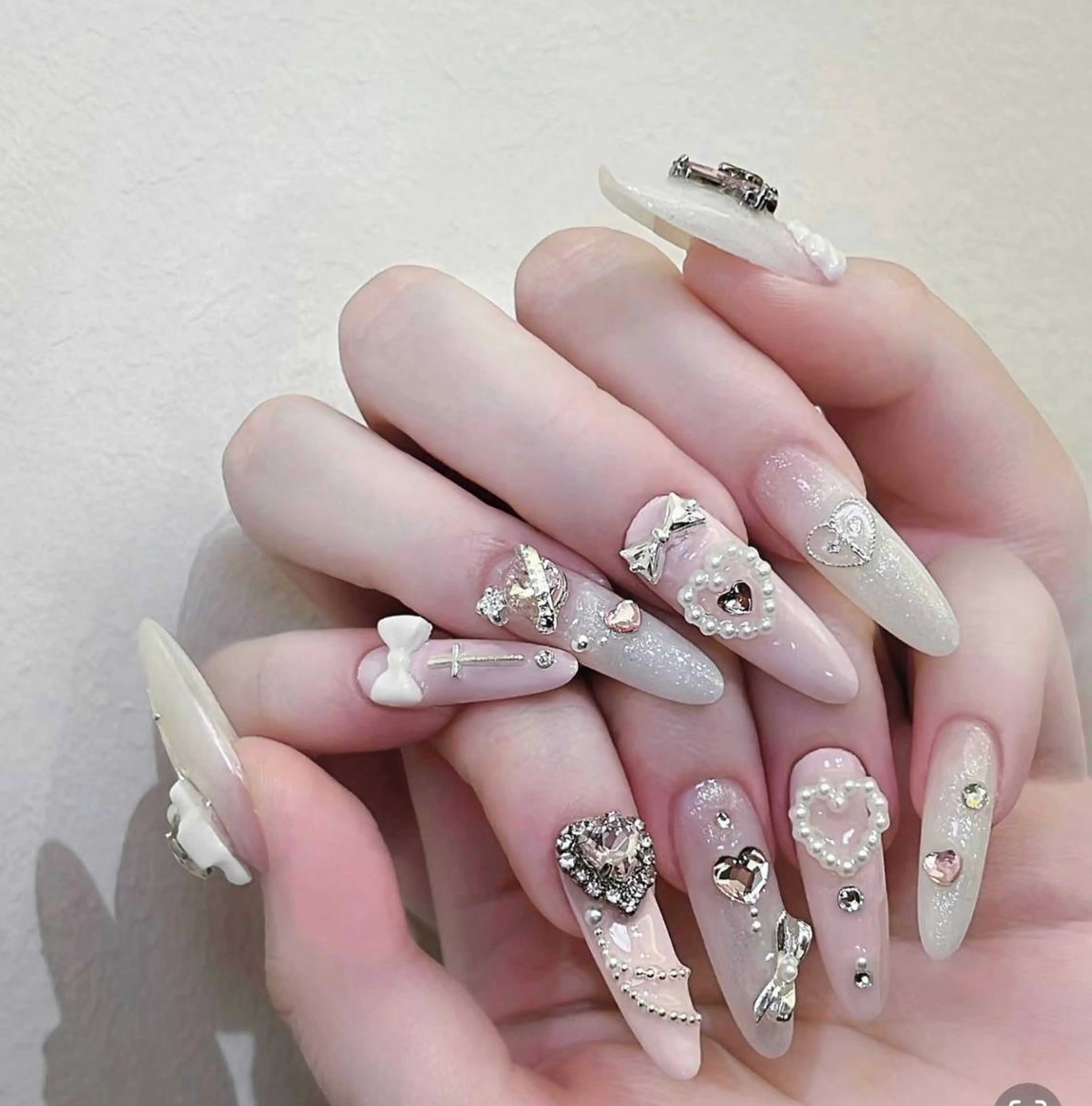 ネイル ハンドネイル 🎀 UU_nailのネイルデザイン