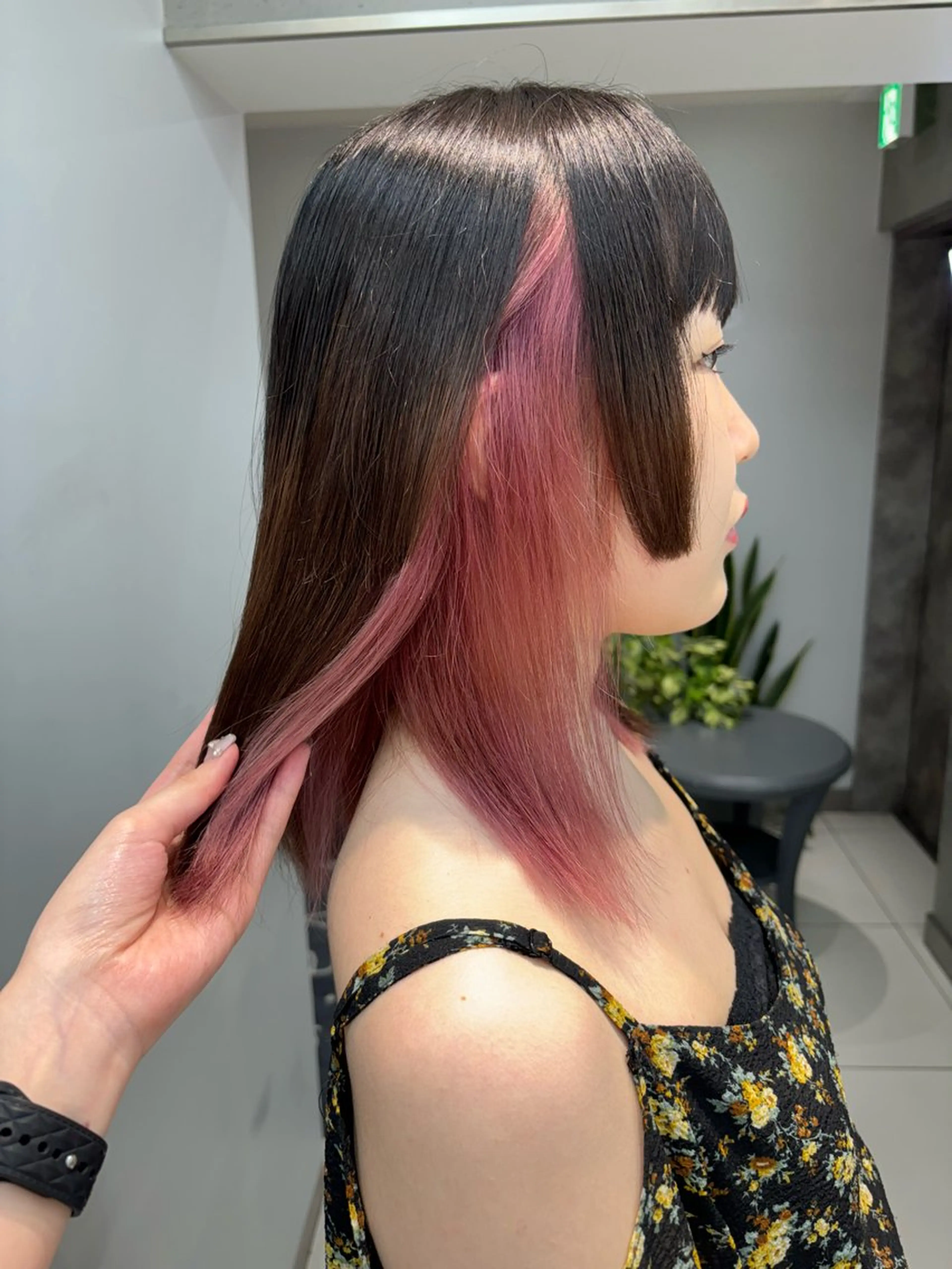 ショート カラー ヘアアレンジ ボブ/透明感ベージュ 🫧クルミ🌟のヘアスタイル