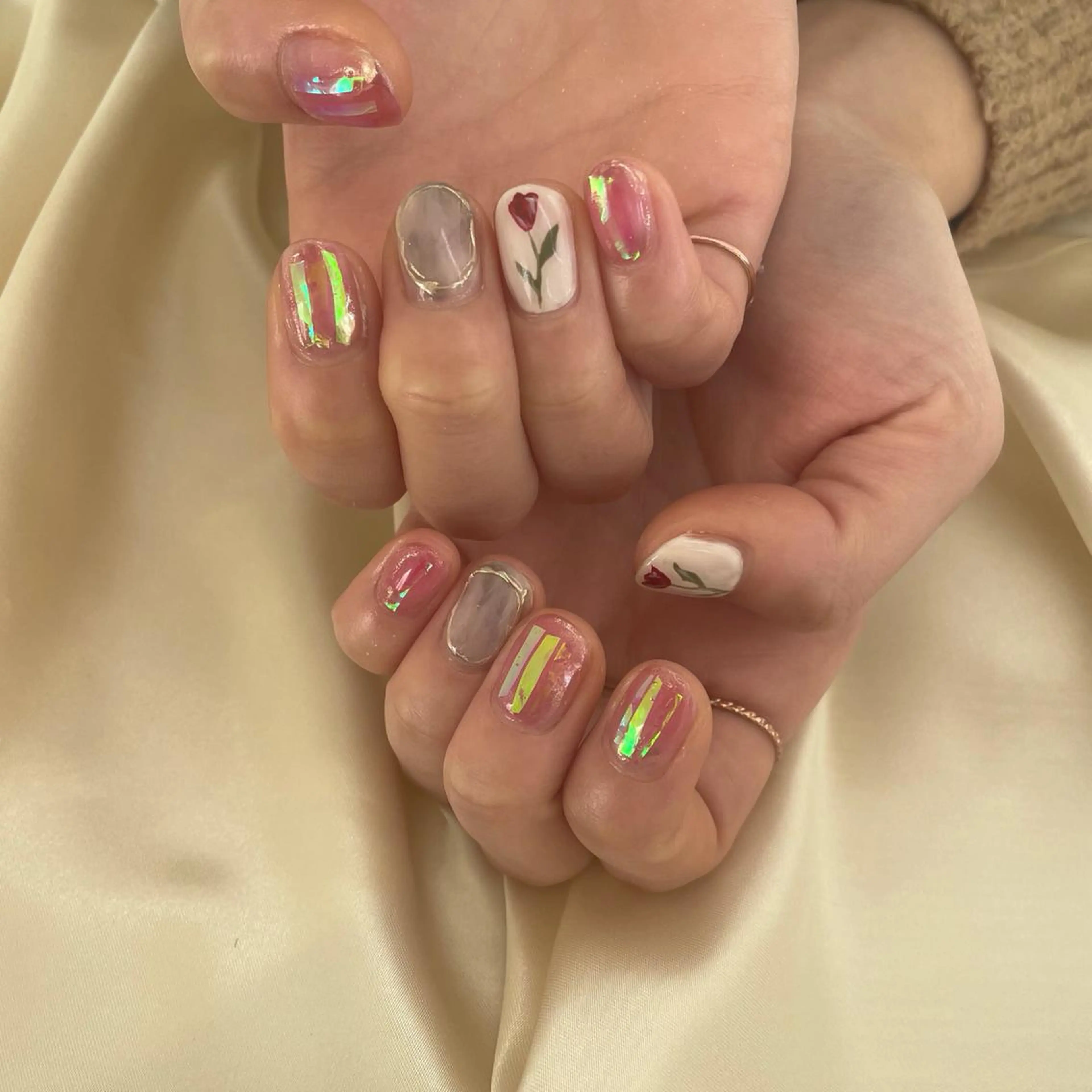 ネイル アートネイル 持ち込み ハンドネイル essence所属・pétit maakoのネイルデザイン