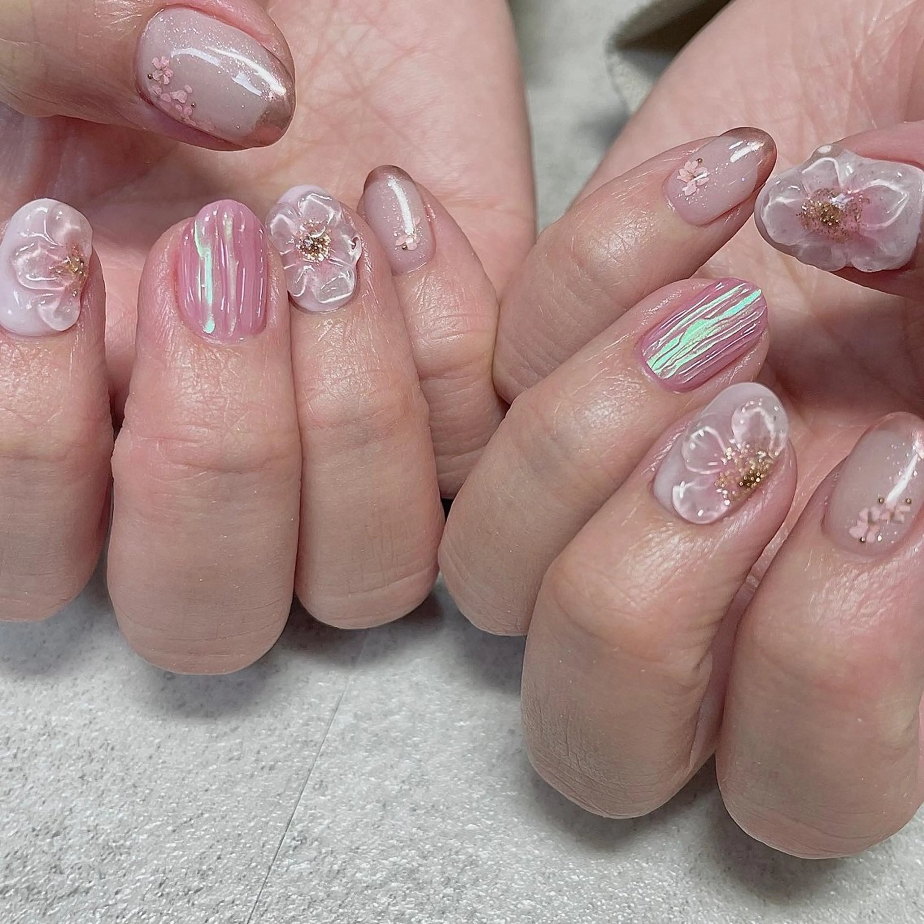 ネイル 桜ネイル ドット 春ネイル ネイルチップ ハンドネイル acs.n所属・ネイル，耳つぼ 風間すみれのその他イメージ