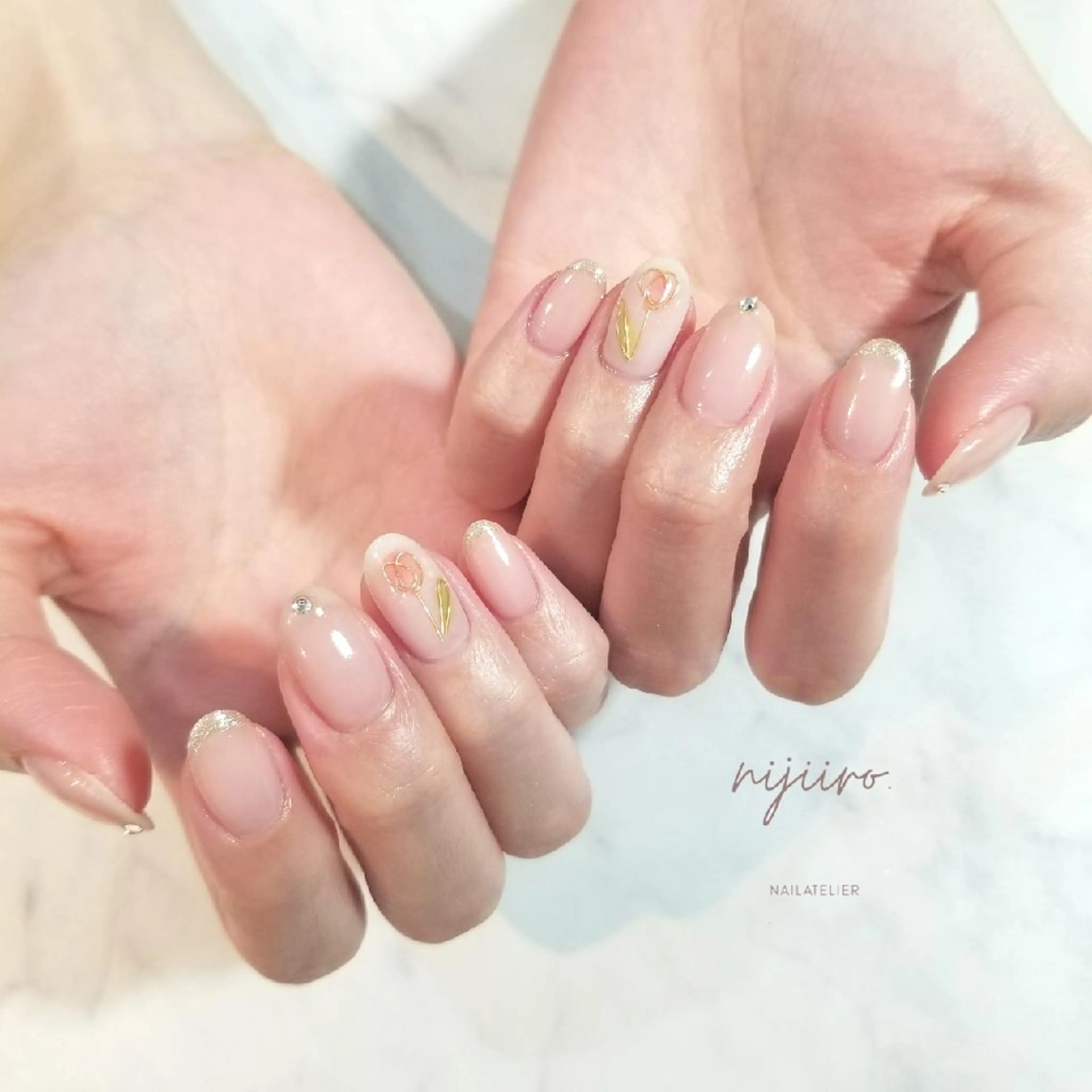 ネイル ハンドネイル nailatelier nijiiro.所属・nijiiro🌈 サトウのネイルデザイン