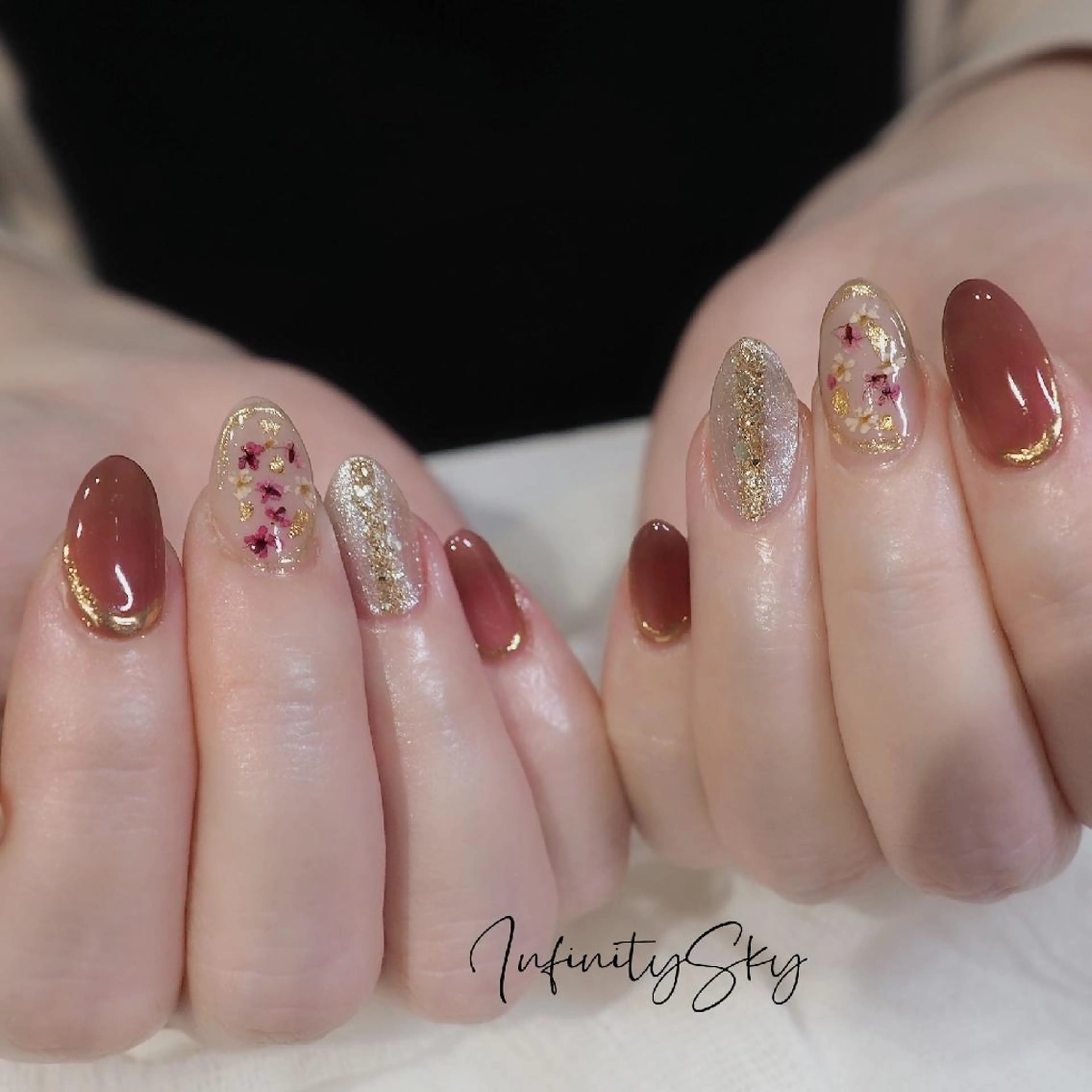 ネイル アートネイル フラワーネイル ミラーネイル 持ち込み ハンドネイル infinity skyのネイルデザイン