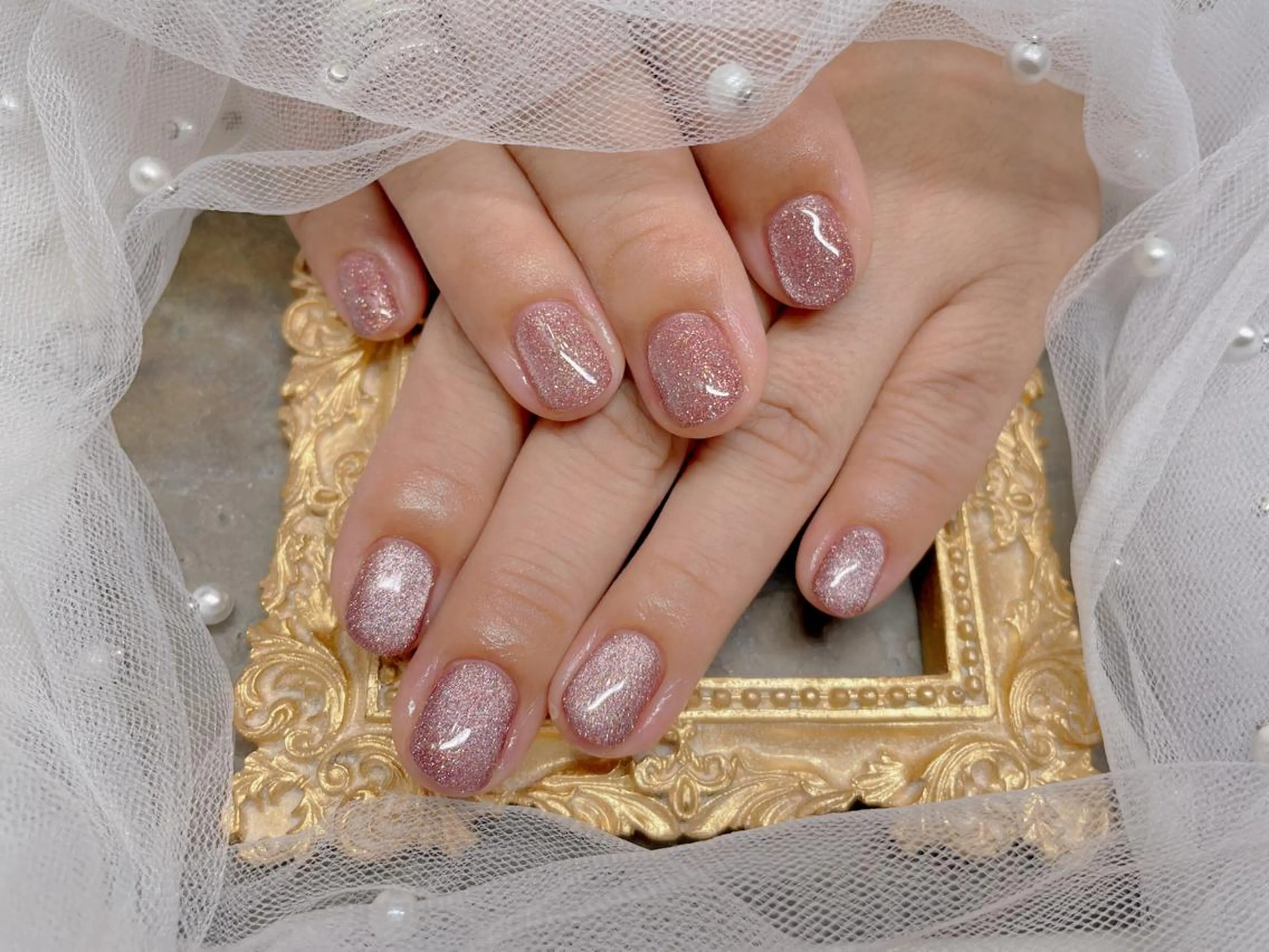 ネイル ハンドネイル マジックミラー所属・マジック ミラーのネイルデザイン