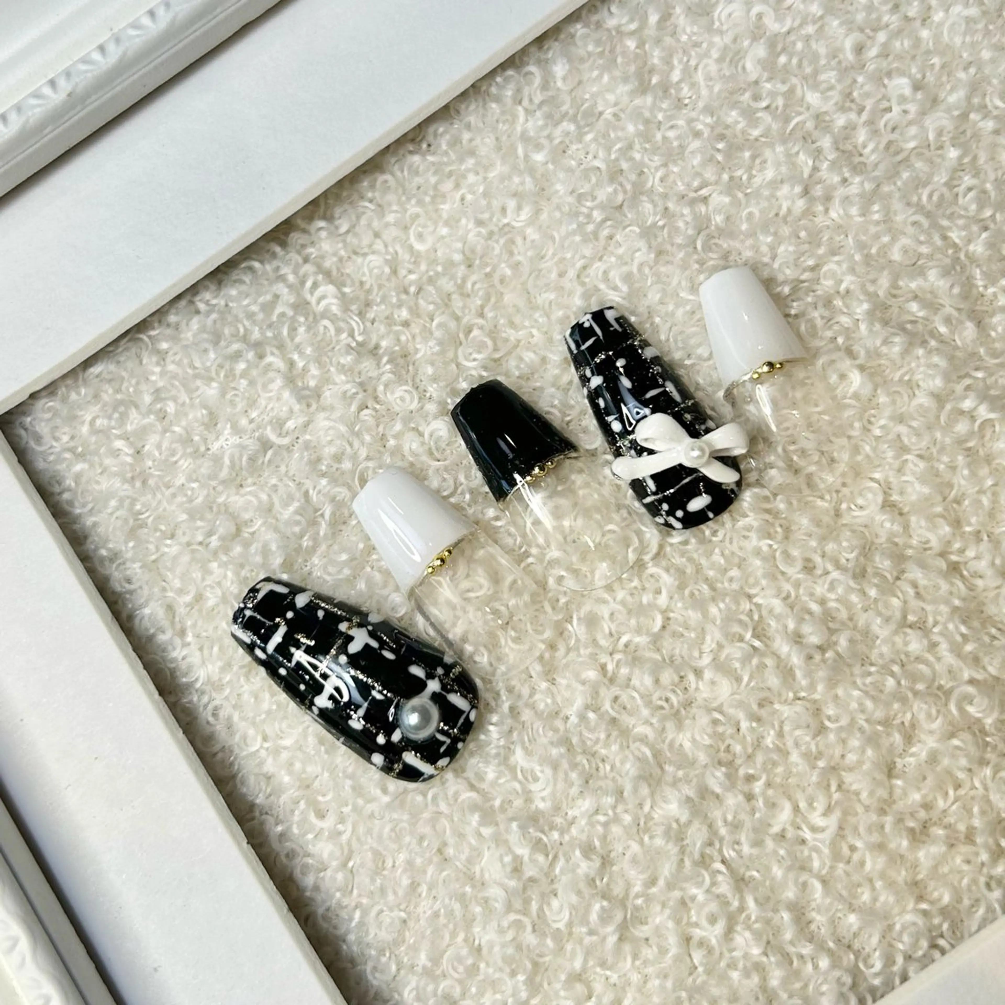 ネイル リボン ハンドネイル Reflection marikoのネイルデザイン