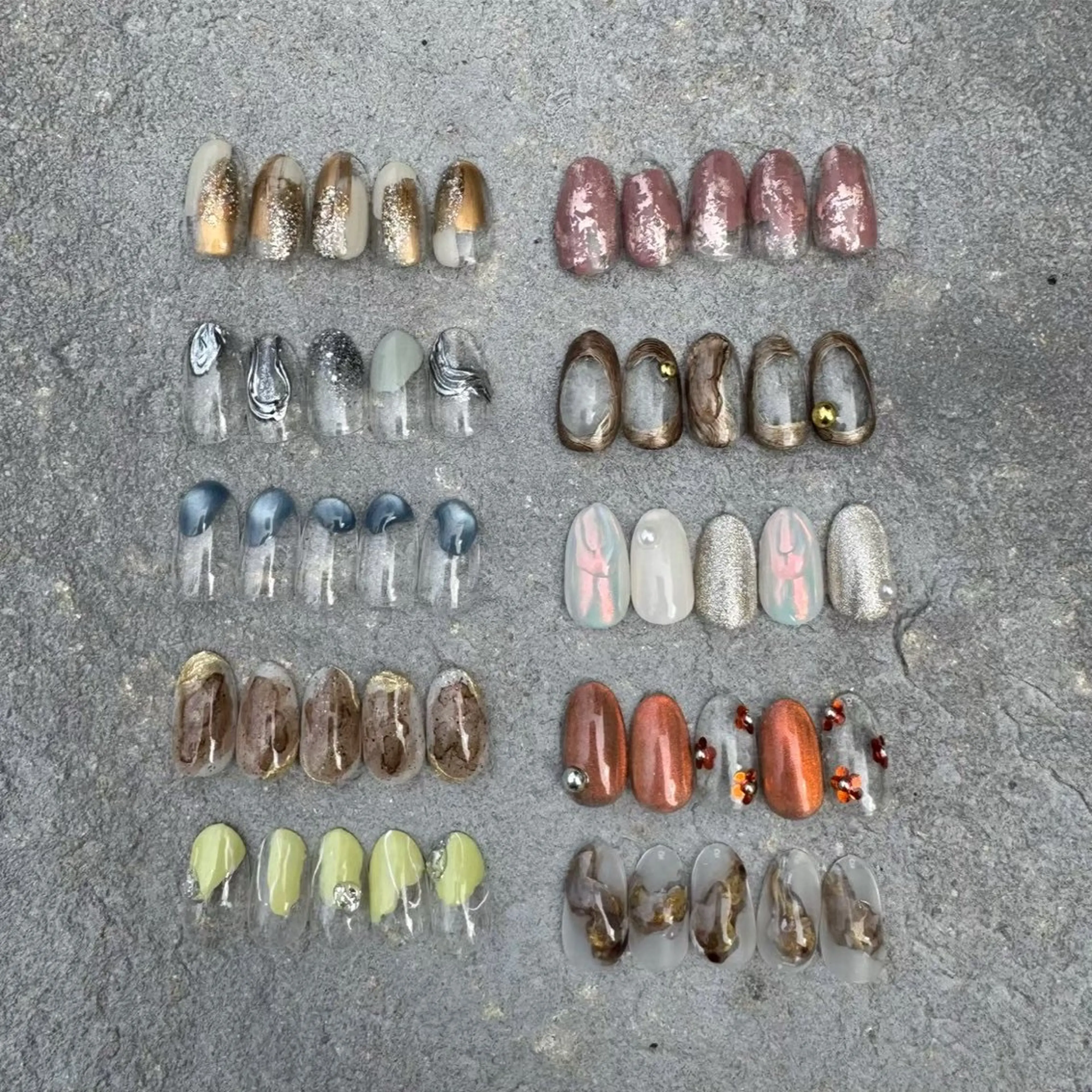 ネイル ニュアンスネイル MANAMI W【今福鶴見店】のネイルデザイン