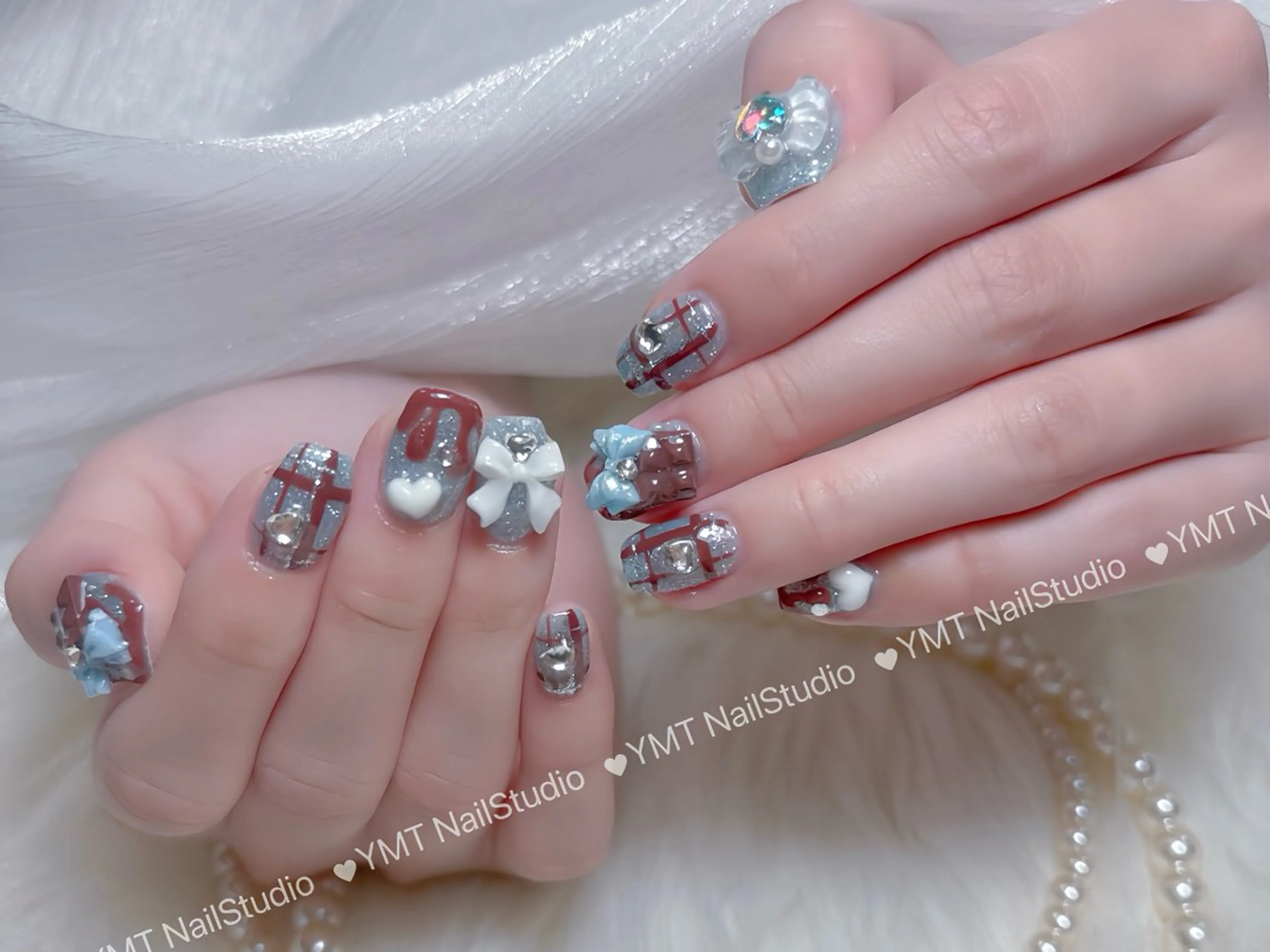 ネイル 長さ出し フットネイル ジェルネイル 韓国ネイル マグネットネイル ハンドネイル YMT.NailStudio所属・Pink NailStudioのネイルデザイン
