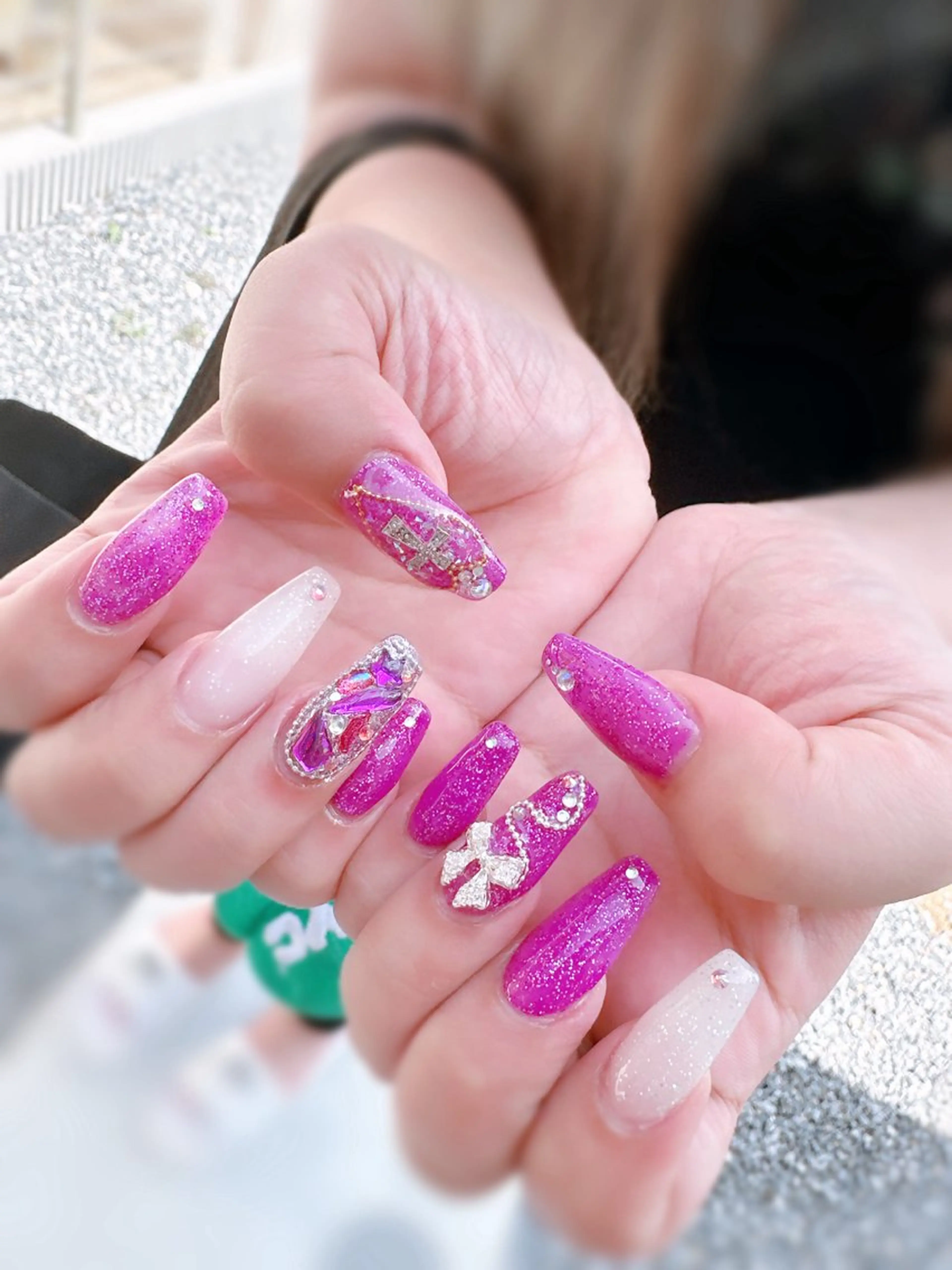 ネイル 高島 夏海のネイルデザイン