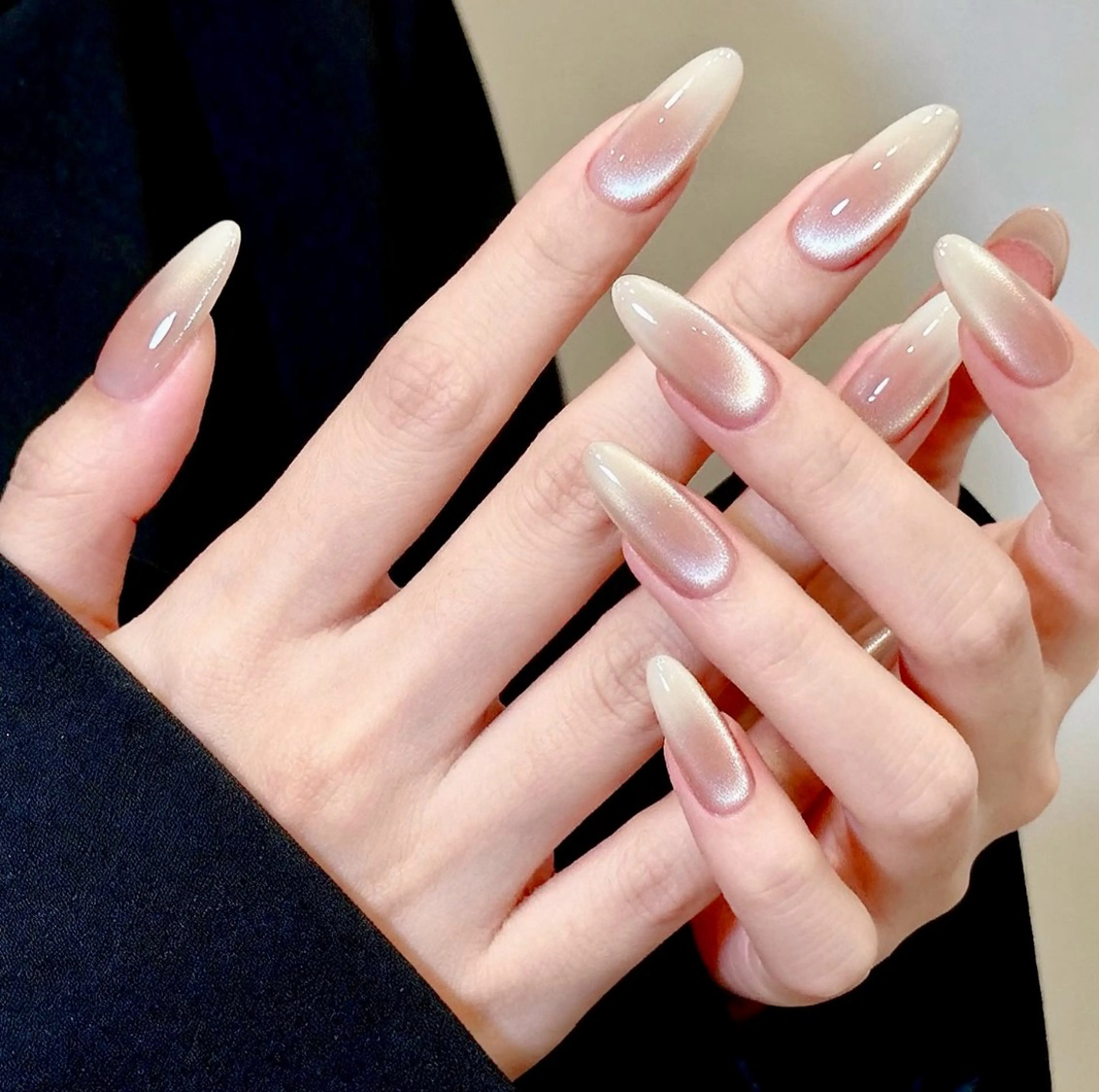 メンズ ネイル メンズ韓国風 アートネイル チークネイル 長さ出し フレンチネイル ハンドネイル Yumi Nail所属・Yumi Nail Seiのネイルデザイン