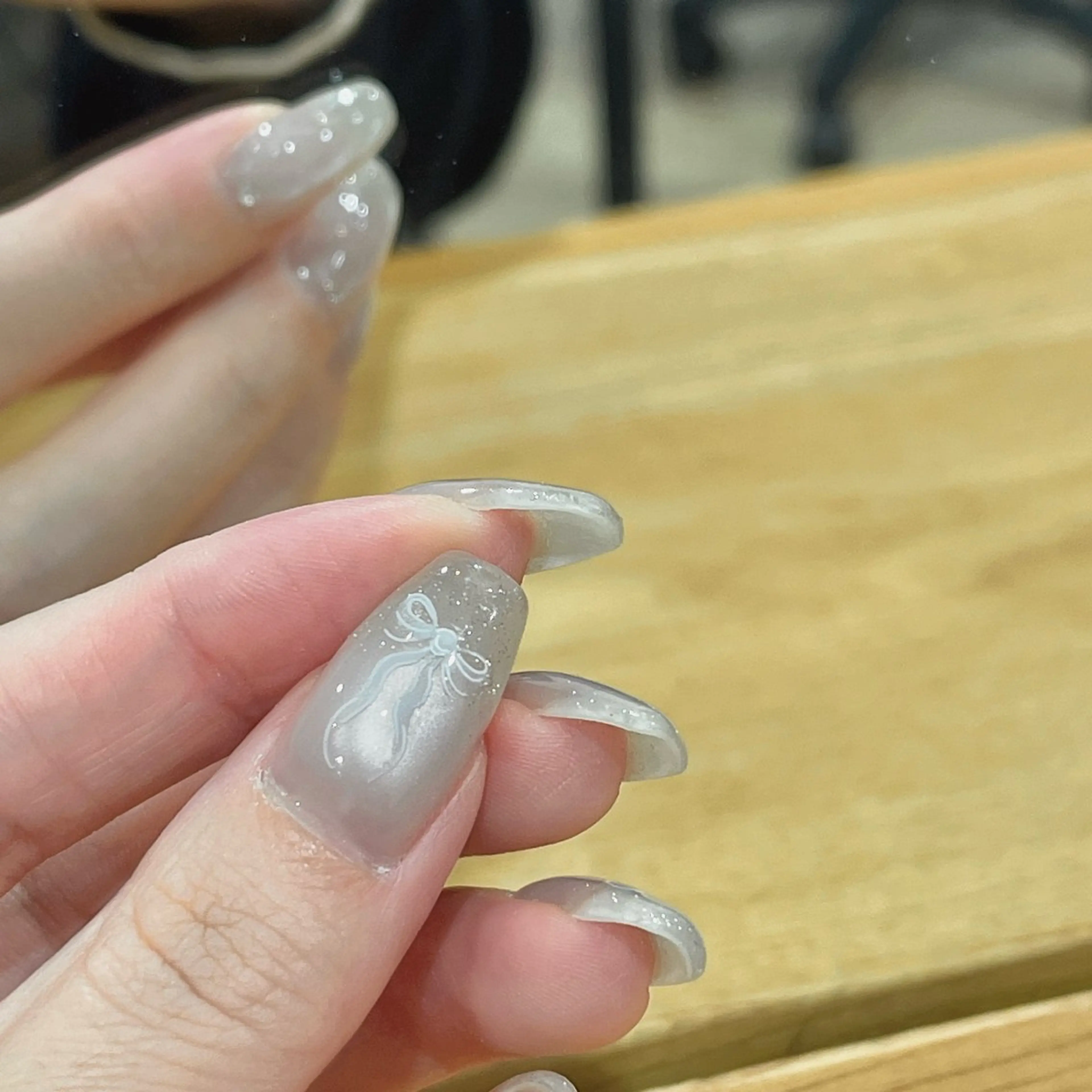 ネイル フラッシュネイル マグネットネイル ハンドネイル 友田 晴香のネイルデザイン