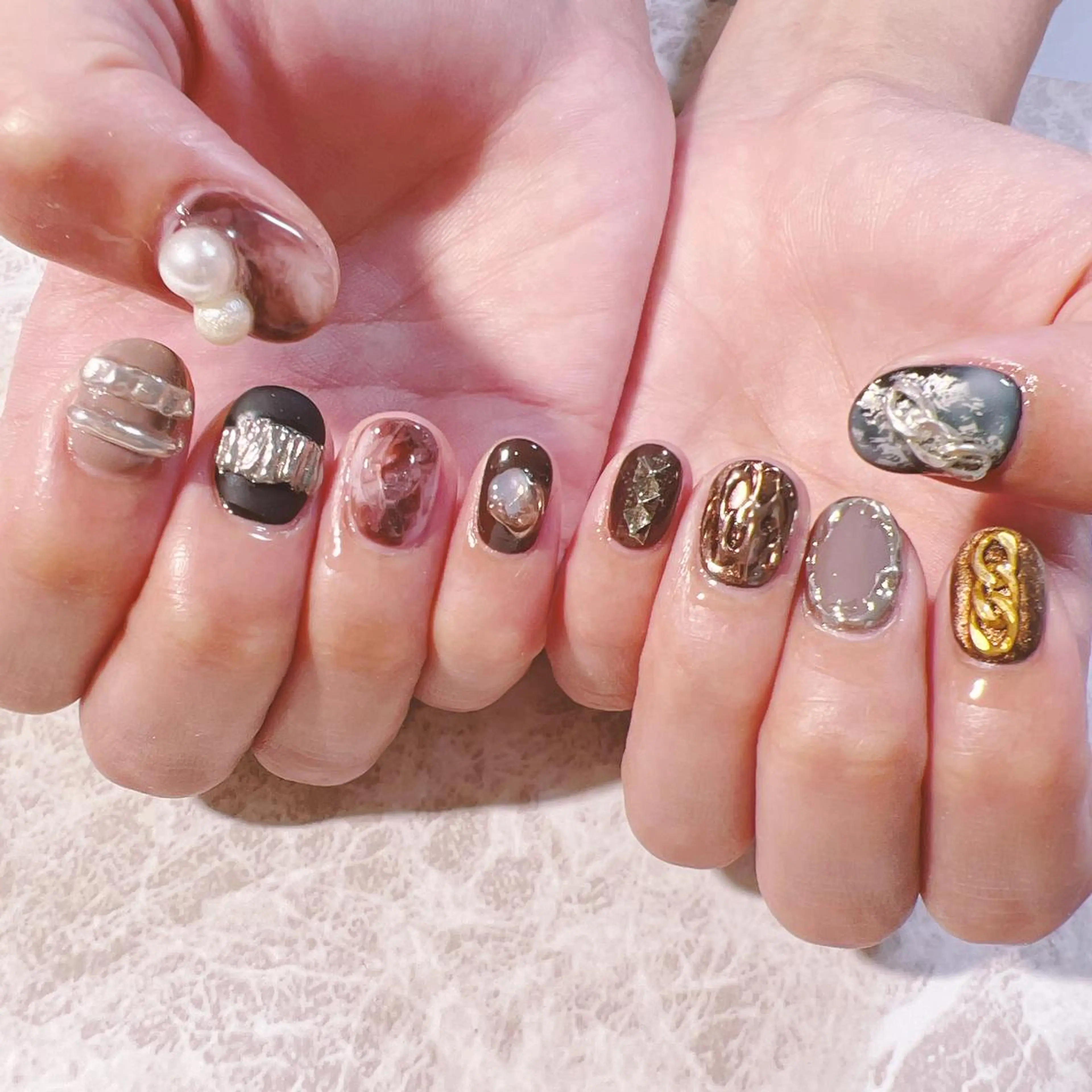 ネイル VIOLUS所属・VIOLUS 関目のネイルデザイン