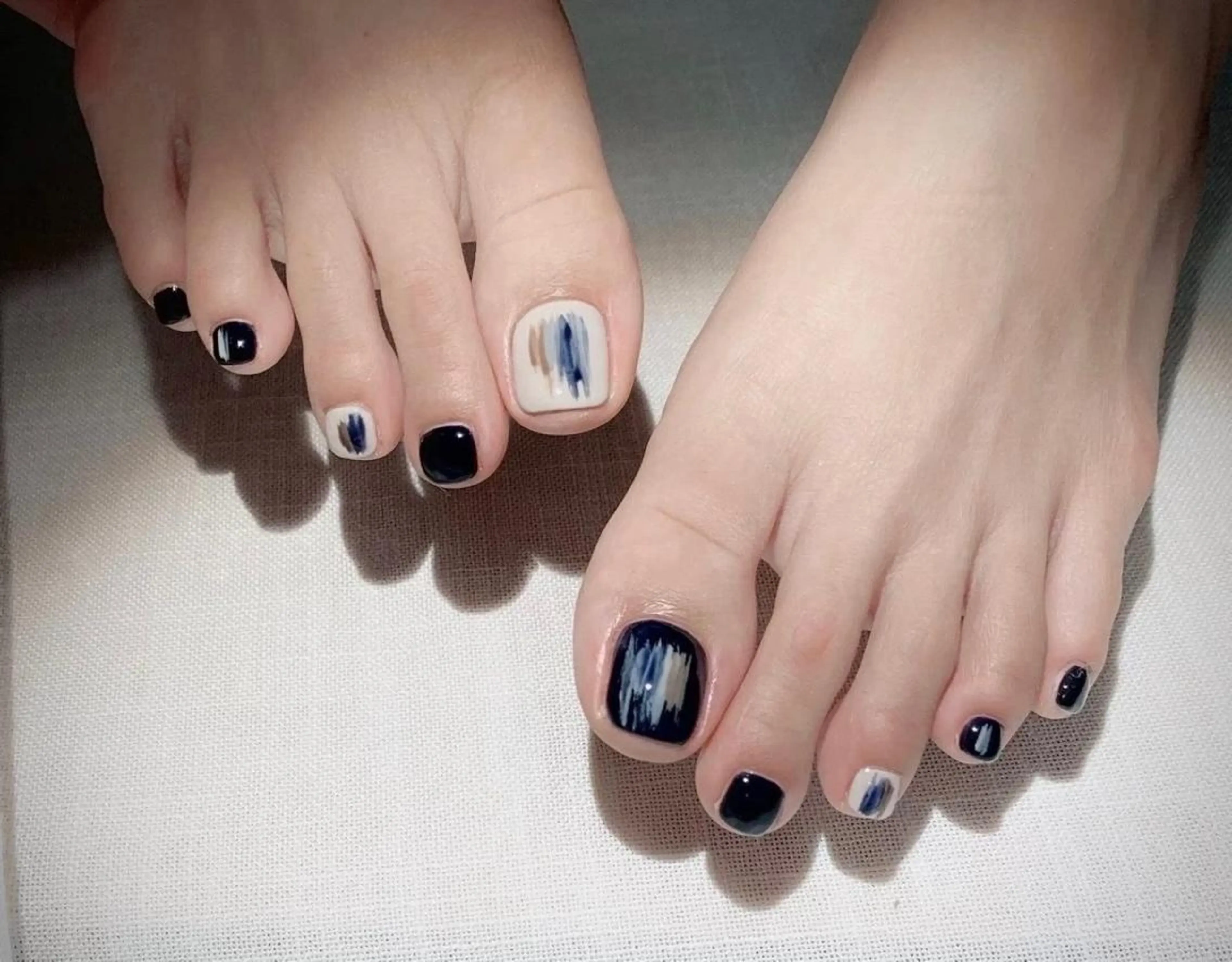 ネイル フットネイル AngelChris ビューティーサロンのネイルデザイン