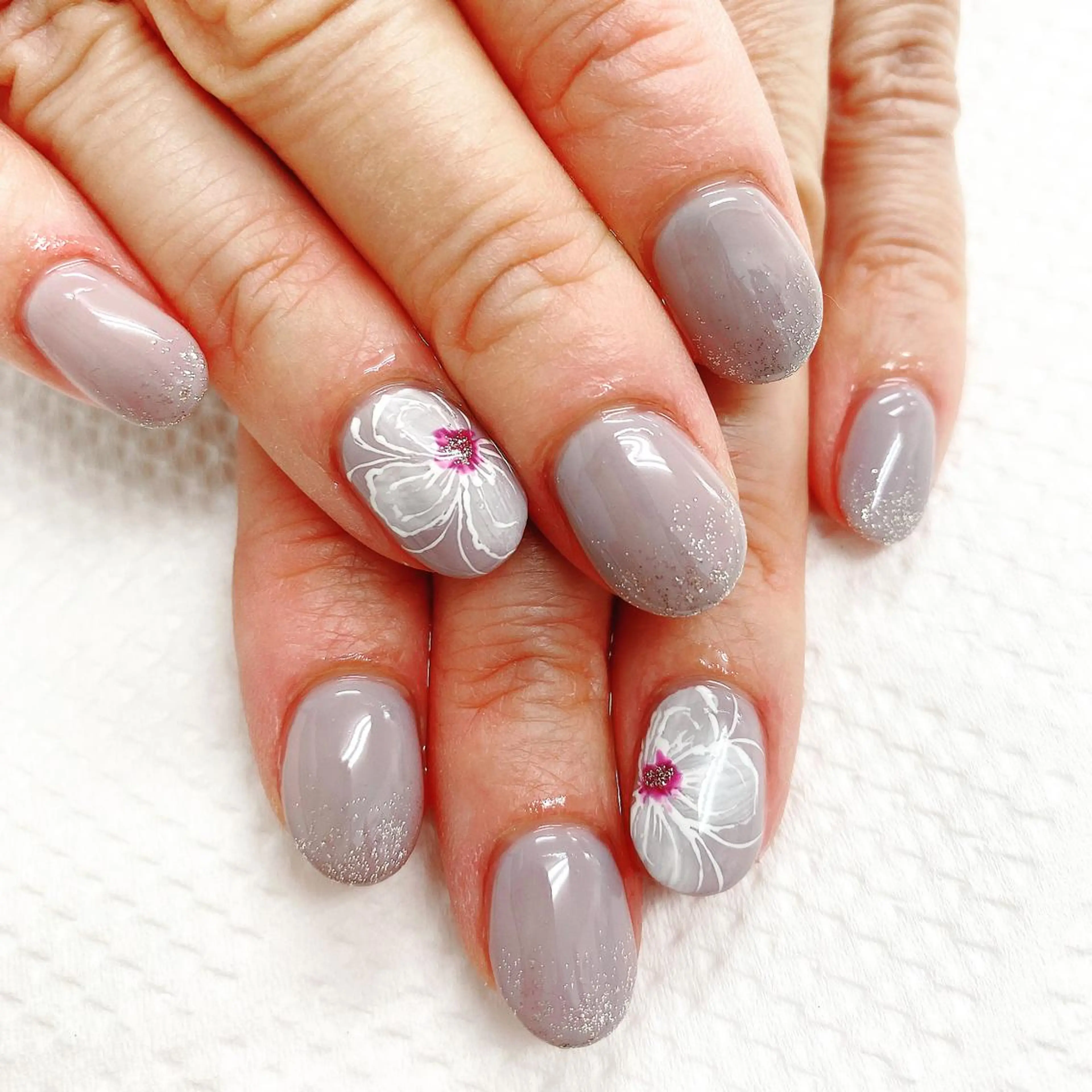 ネイル N._._.claw[エヌクロー]所属・N._._. clawのネイルデザイン