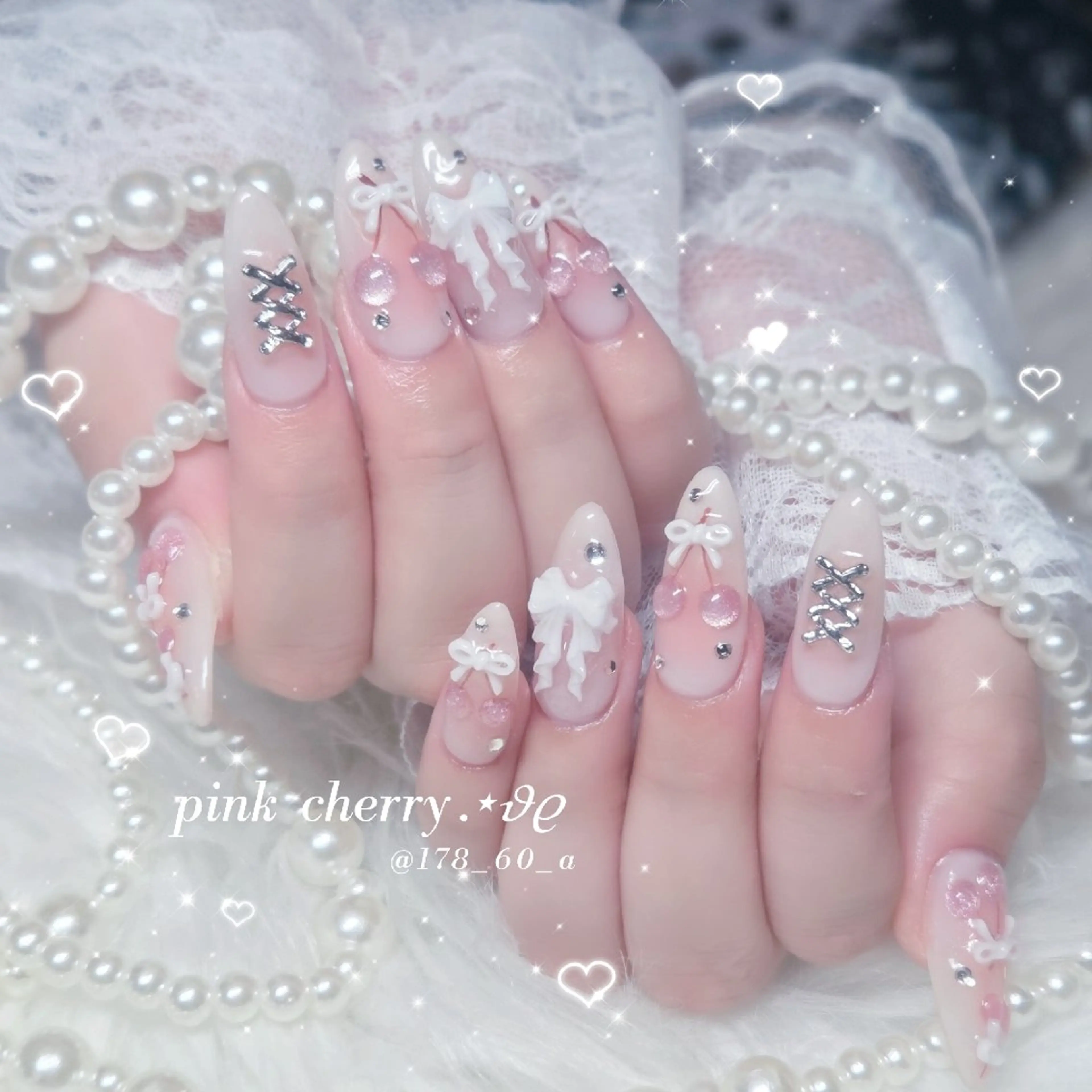 ネイル ガーリー マグネットネイル リボン スカルプネイル ハンドネイル HAPPINAS れん┊痛ネイル&3Dのネイルデザイン