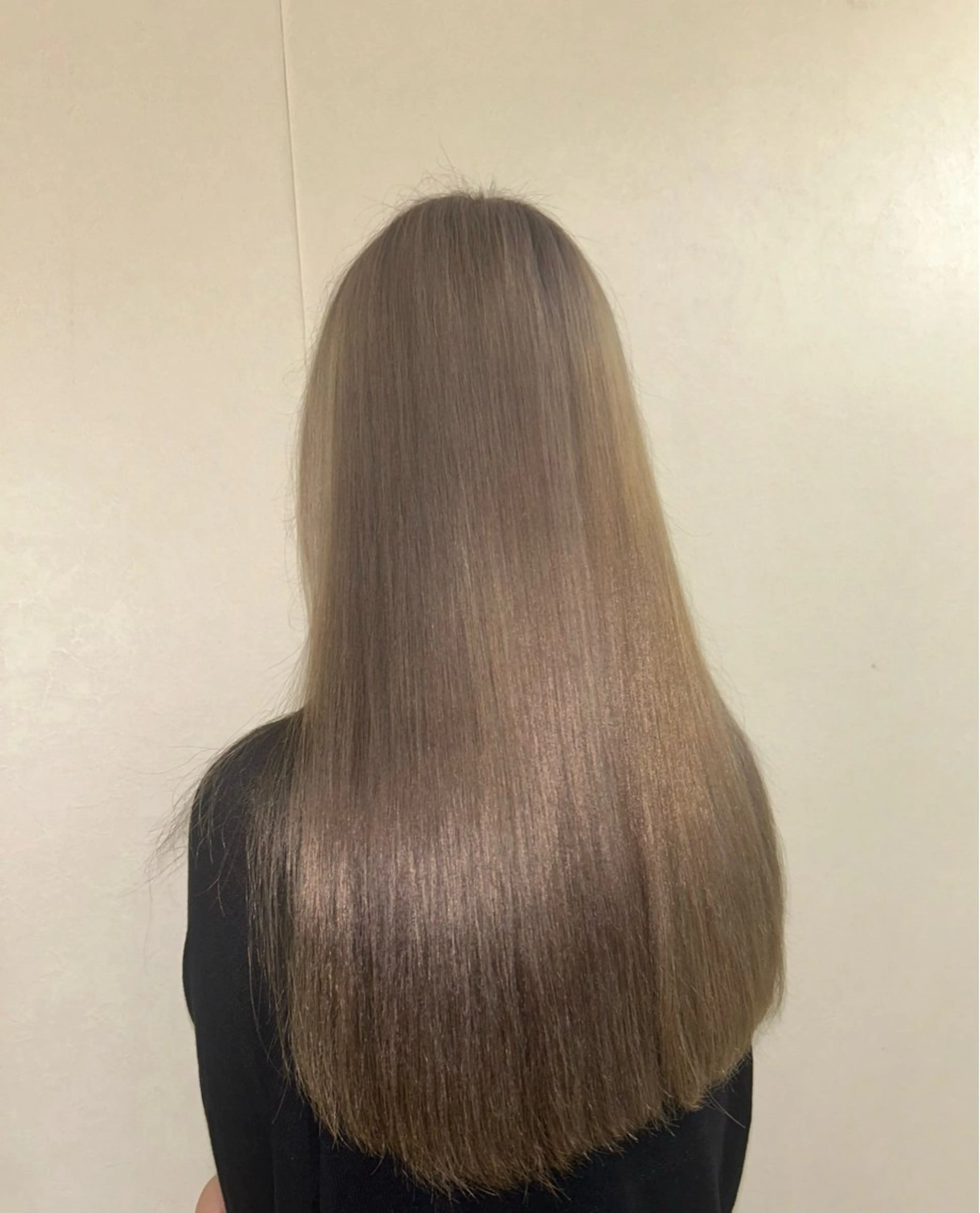 トリートメント 及川 茜のヘアスタイル