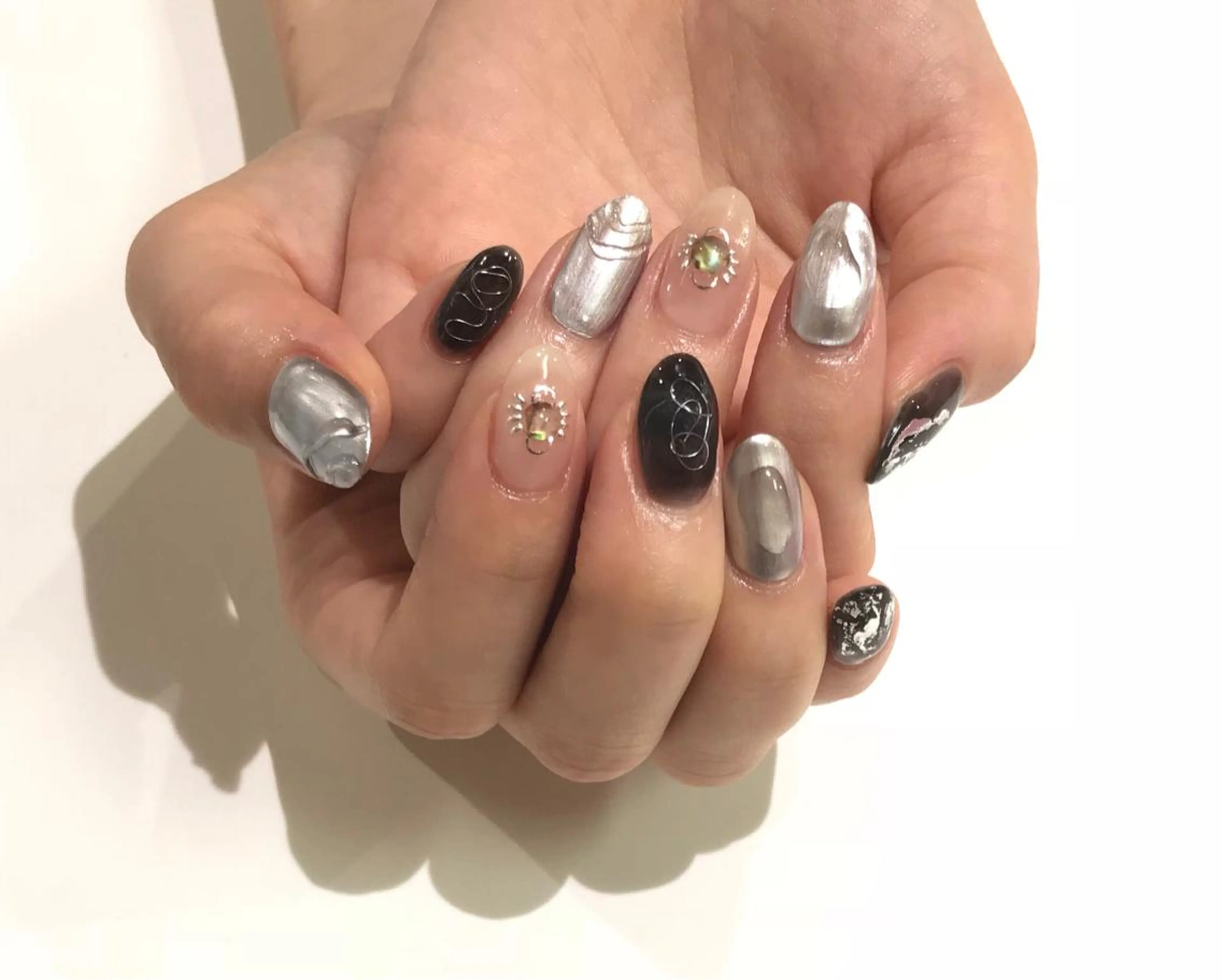 ネイル 舞田 苑香のネイルデザイン