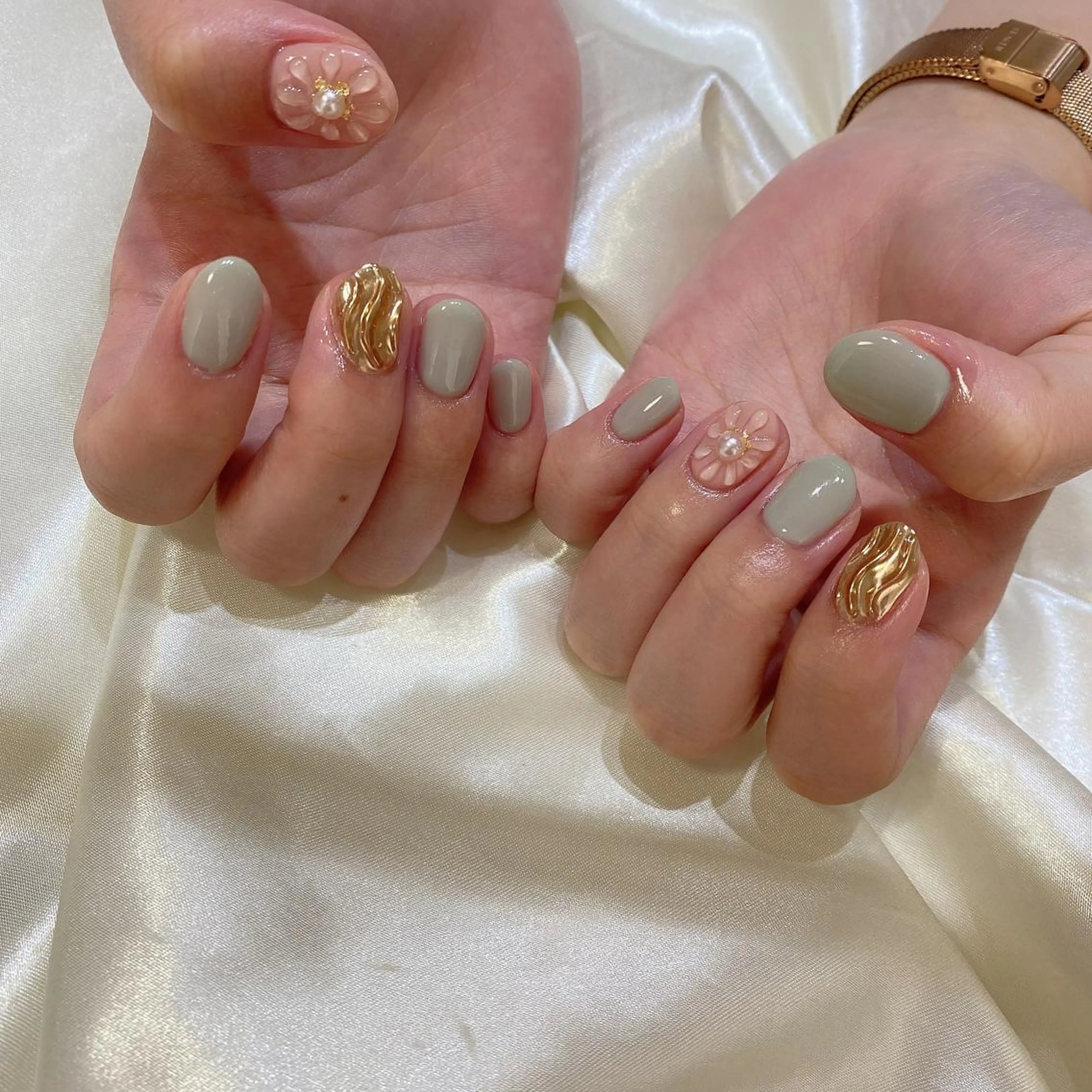 ネイル ハンドネイル 西岡 杏のネイルデザイン