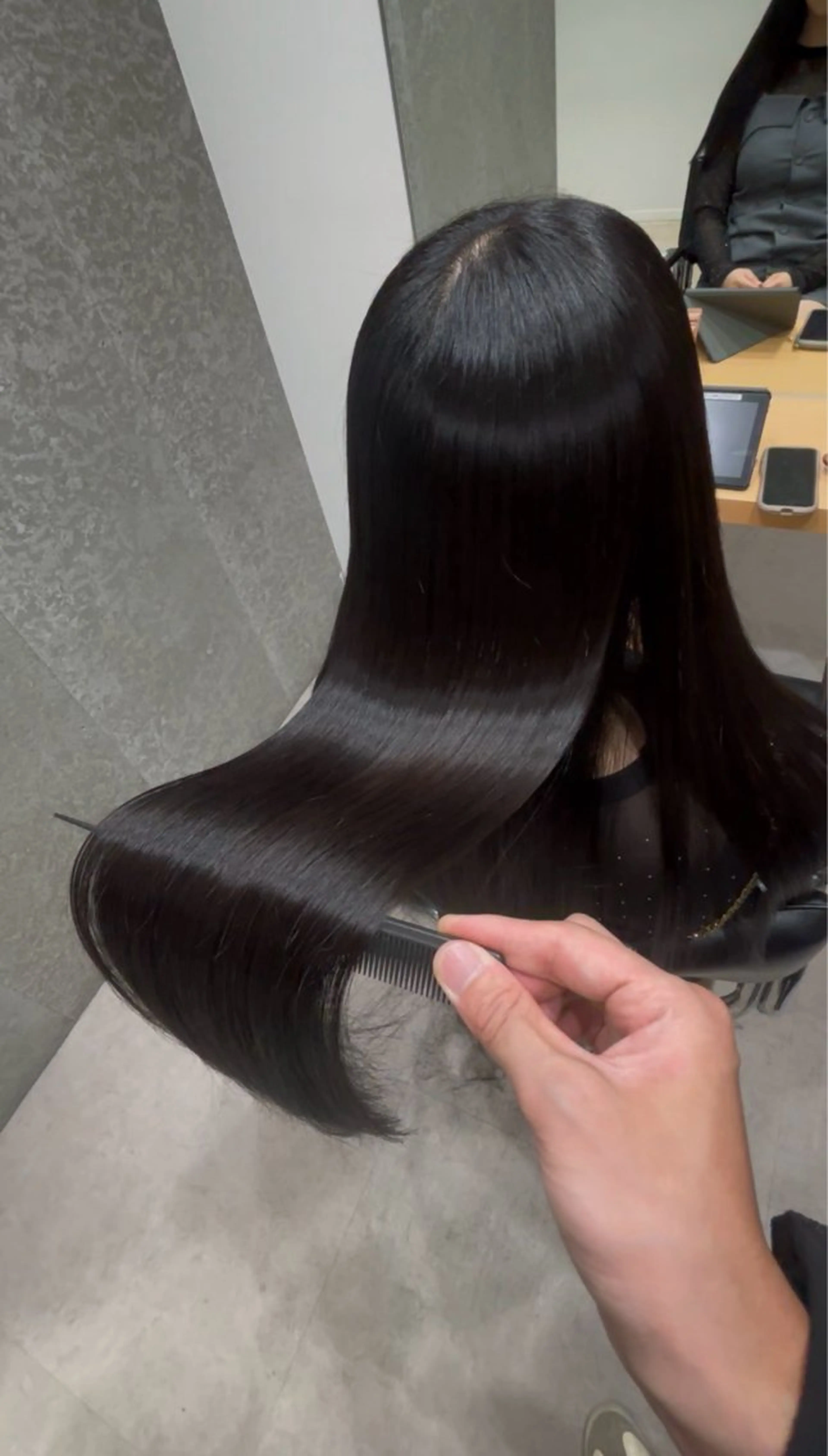 セミロング カラー アクアカラー ケアカラー 髪質改善 トリートメント カット ヘアカラー トリートメント 髪質改善ヘアケア 艶髪特化/上田のヘアスタイル