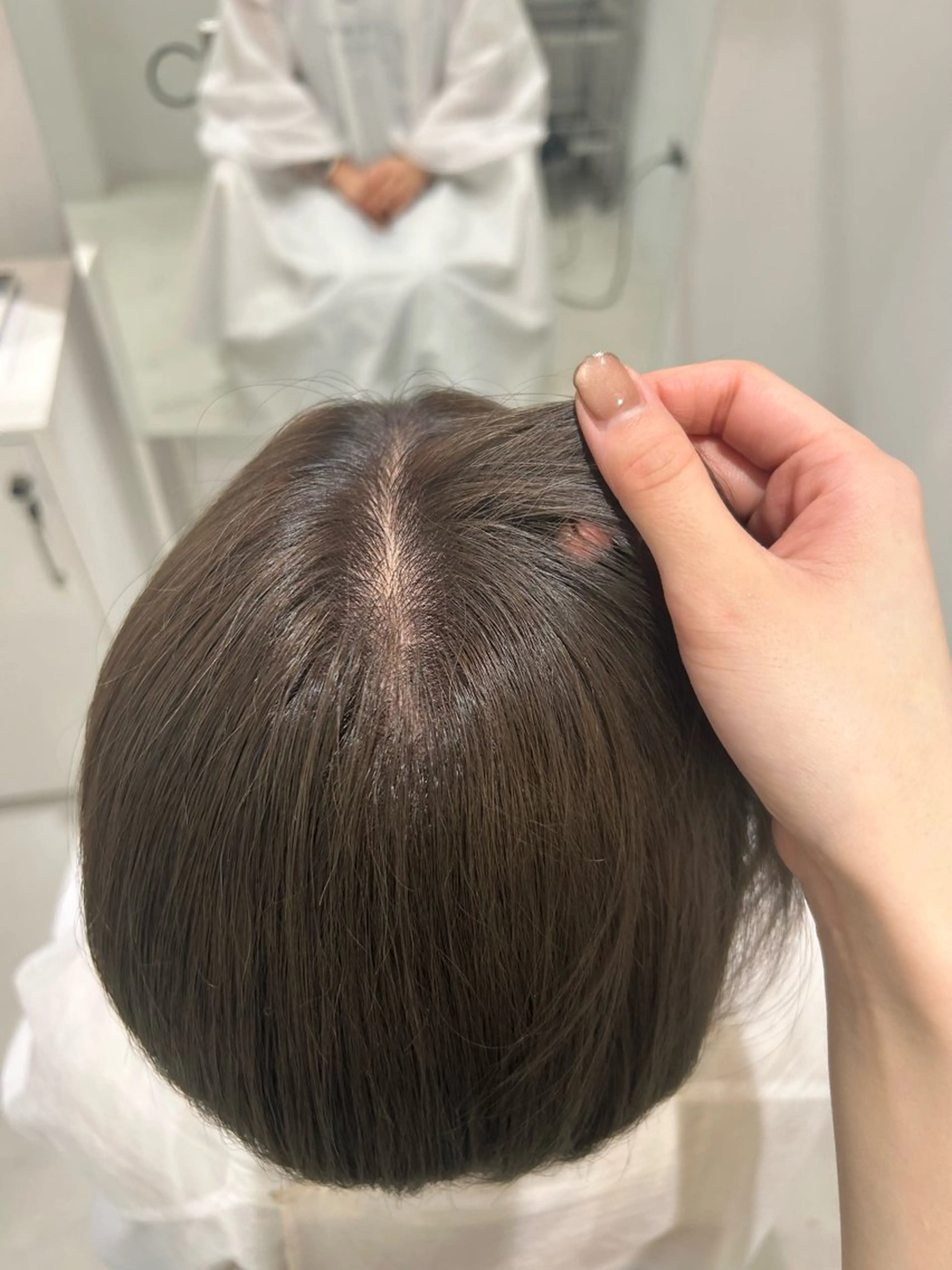 ショート カラー ハイトーン/艶髪/ 暗髪/韓国/sanaのヘアスタイル