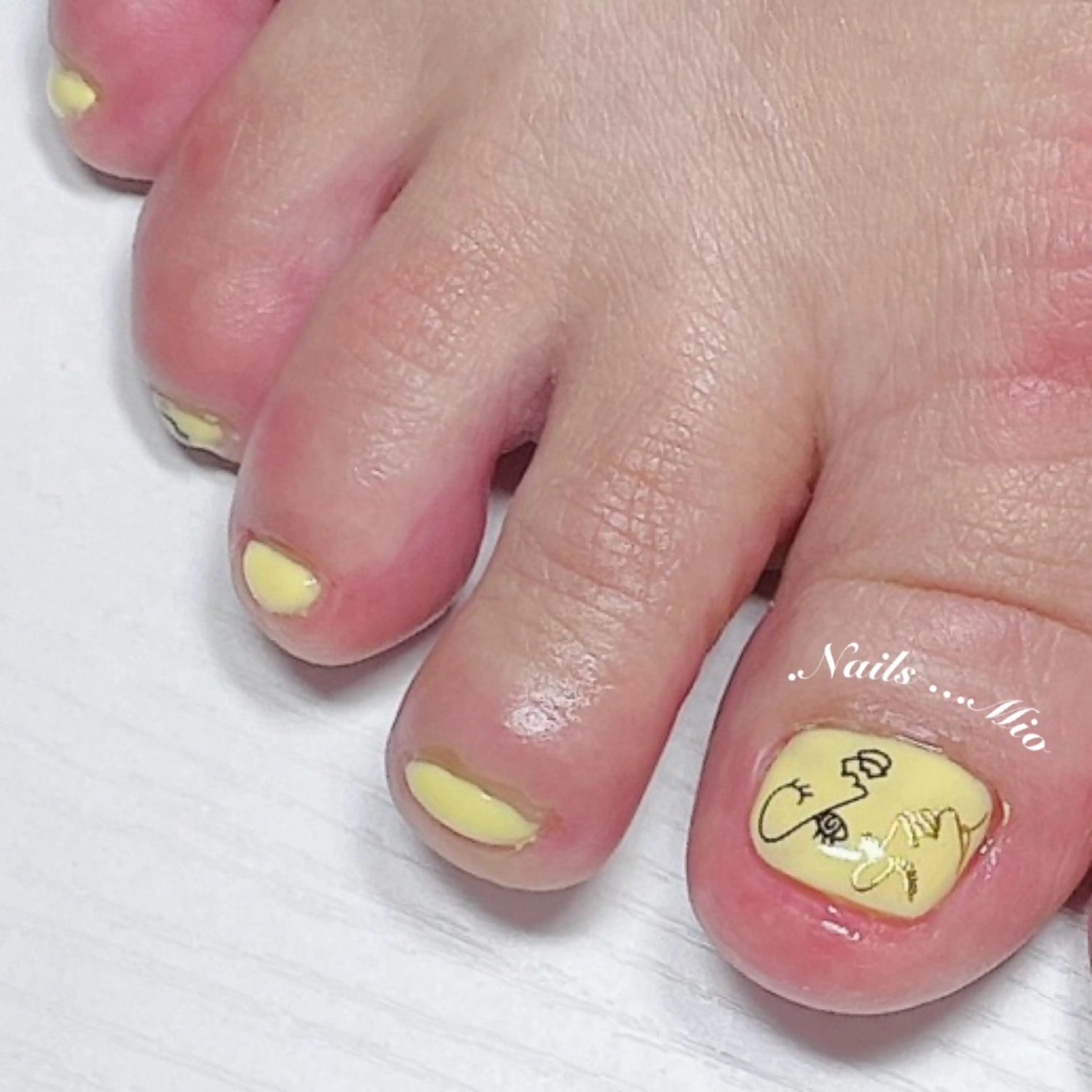 ネイル アートネイル フットネイル ジェルネイル ワンカラーネイル .Nails Mio 赤羽西ネイルサロンのネイルデザイン