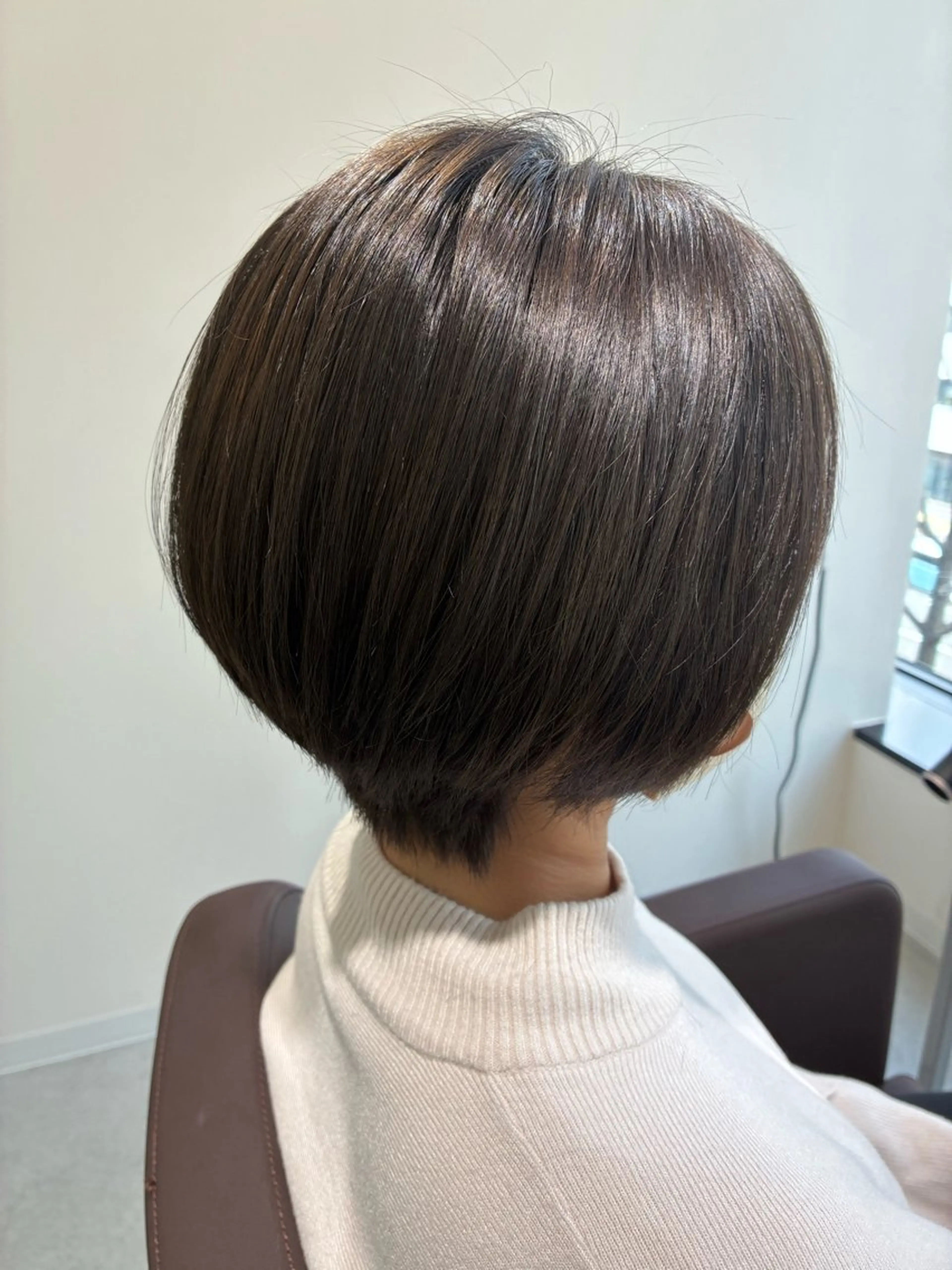 ショート カット ヘアカラー トリートメント attrait所属・attrait 福岡のヘアスタイル