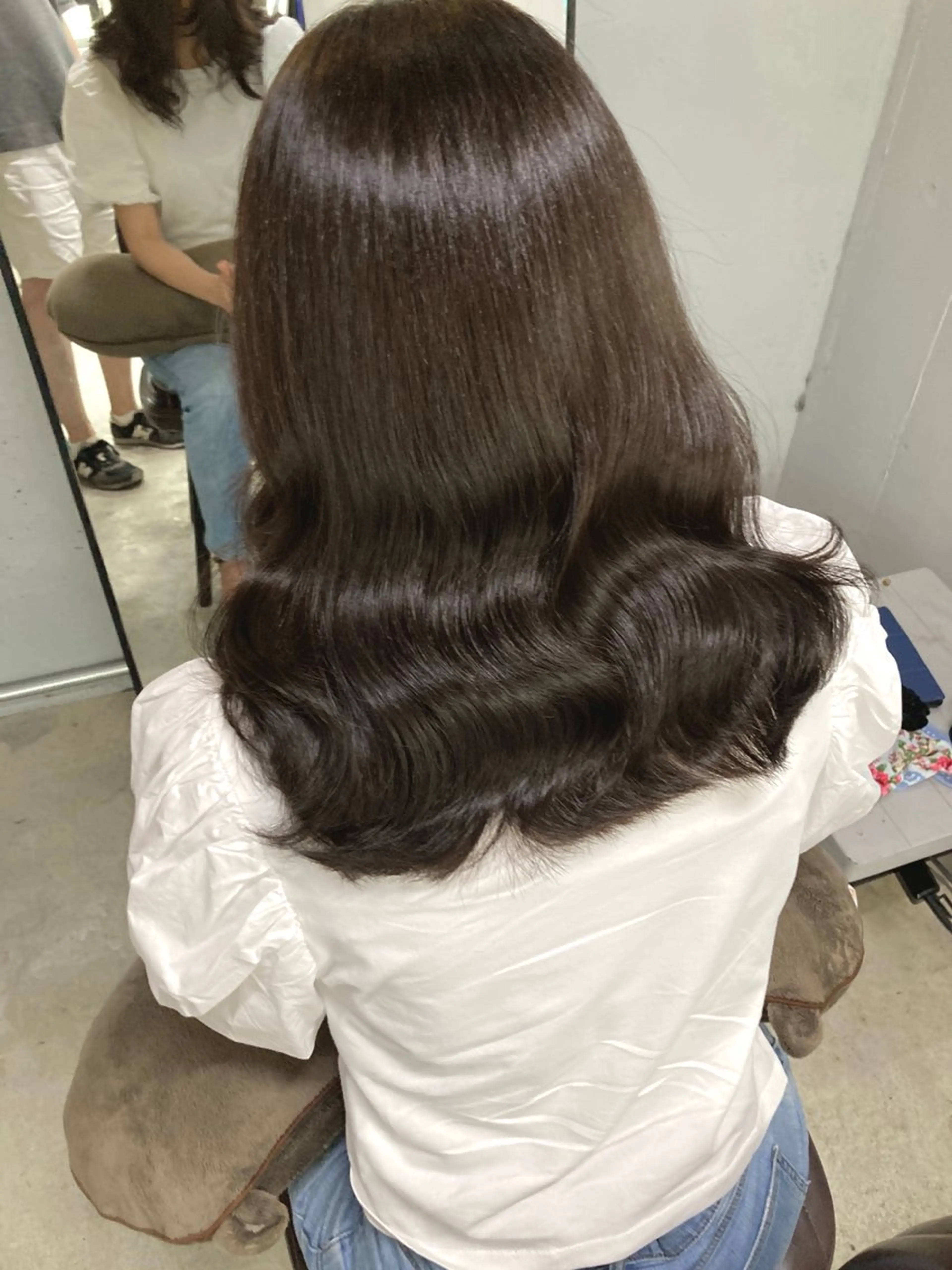 ミディアム カット ヘアカラー トリートメント 新井 広樹のヘアスタイル