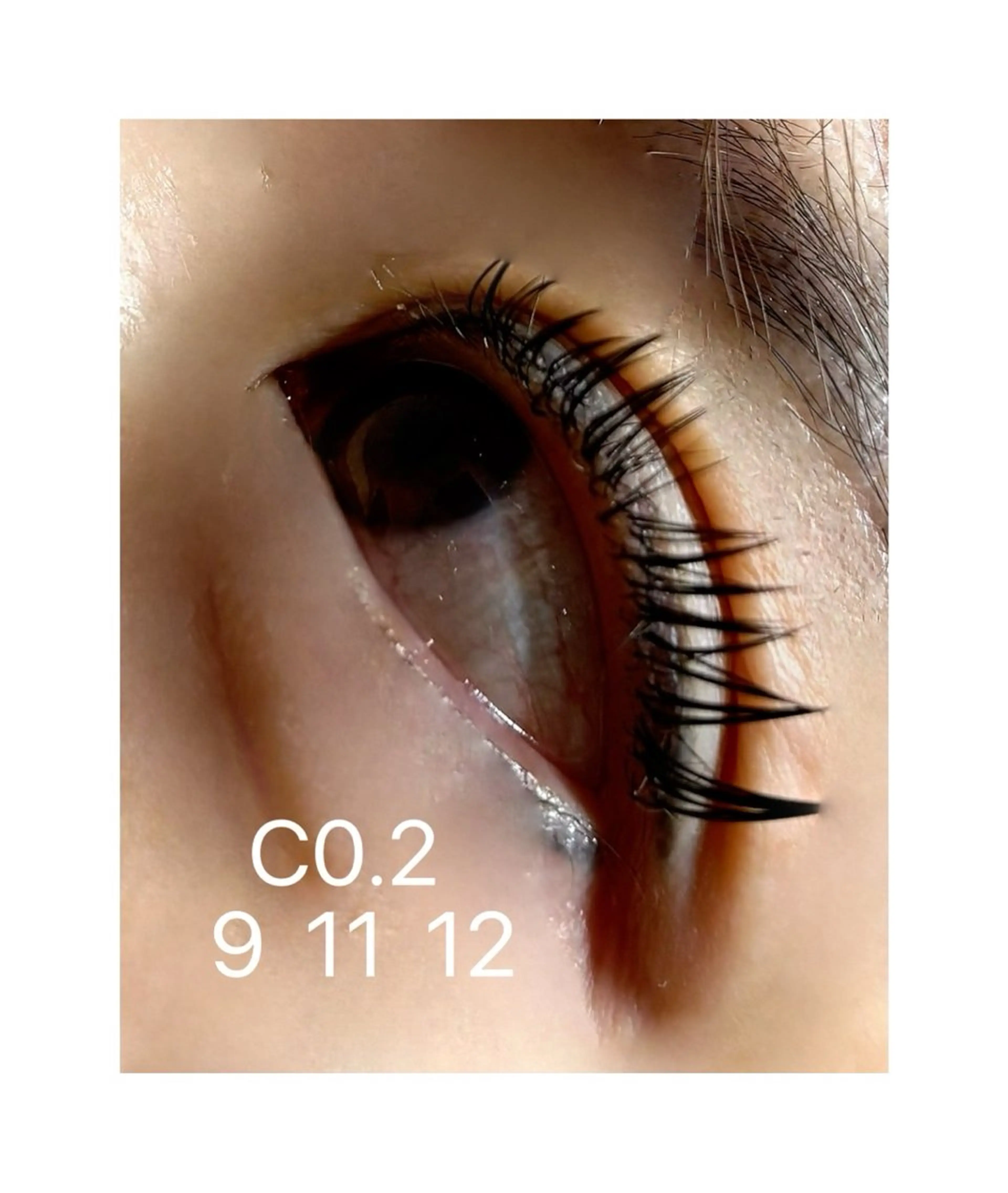 マツエク・マツパ 束感まつ毛 キュート RIVTIA所属・低価格マツエク 店RIVTIAのマツエク・マツパデザイン