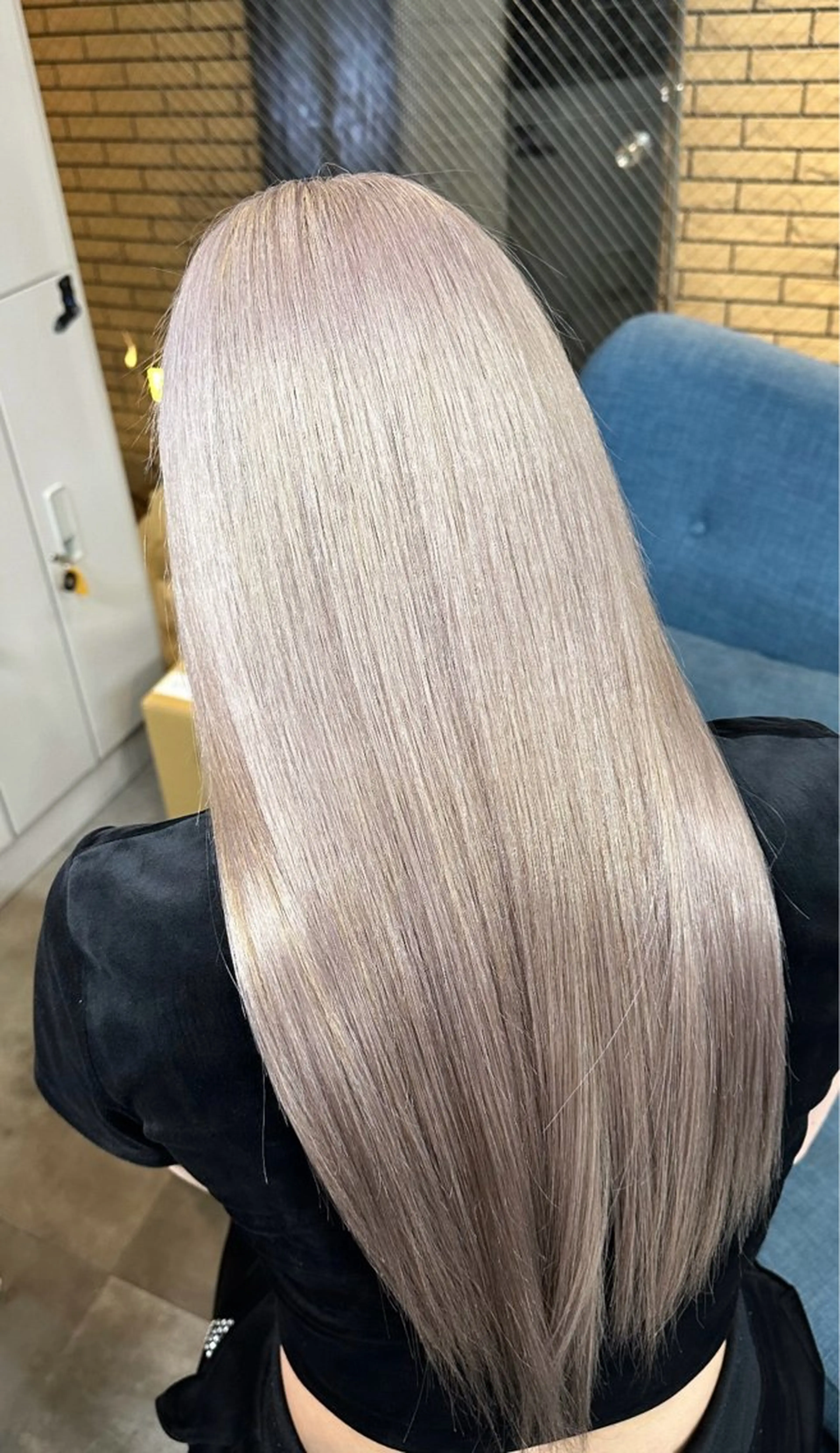 ロング カラー ヘアカラー トリートメント ヘアセット 難波ブリーチカラー 伊藤洋輝のヘアスタイル