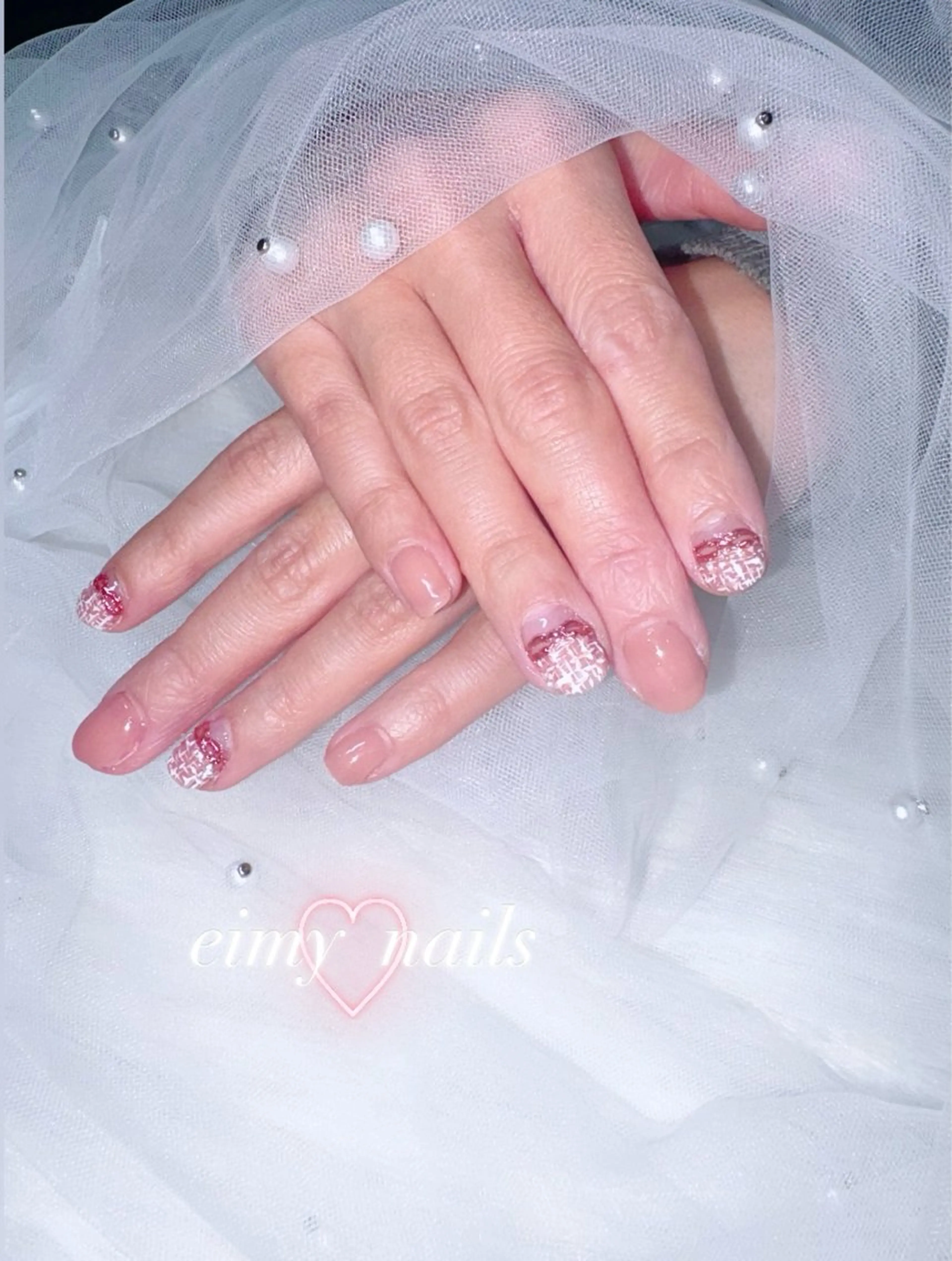 ネイル フラッシュネイル フレンチネイル ラメ(グリッター) マグネットネイル ピンク ハンドネイル 🤍eimy nails🤍所属・eimy nails♡のネイルデザイン