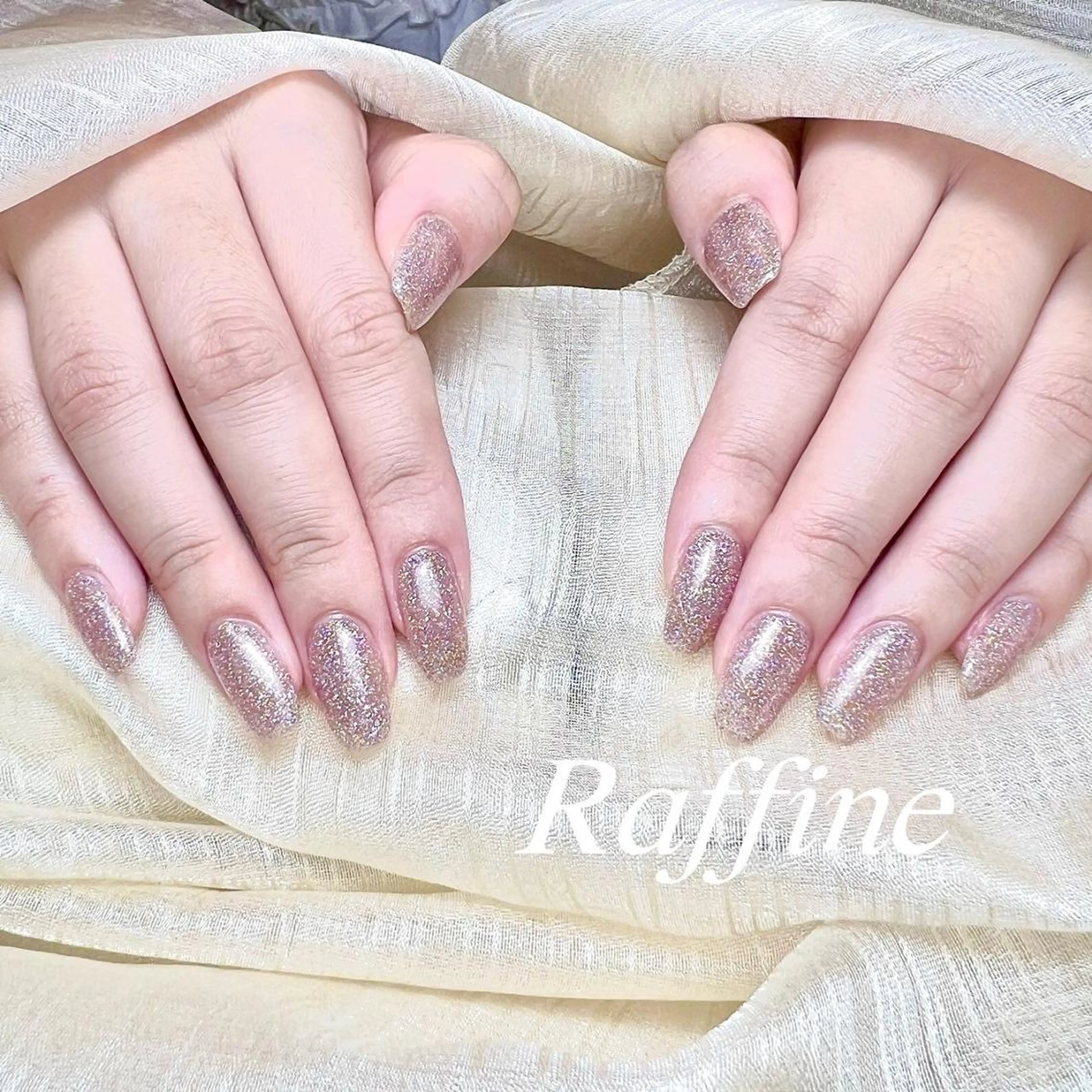 ネイル RAFFINE 月🦋🩵のネイルデザイン