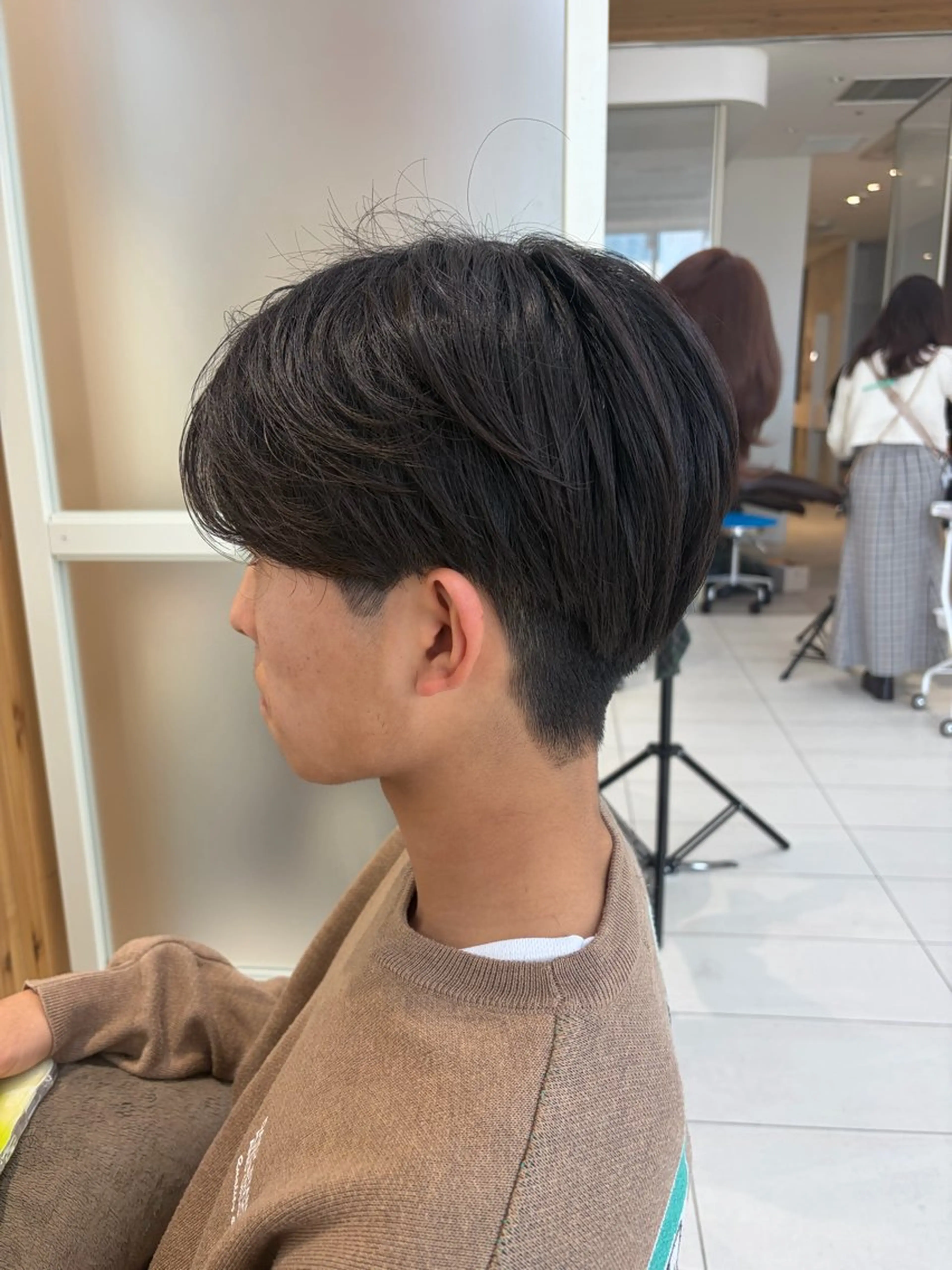 メンズ oto🤍×美髪× ローレイヤーのヘアスタイル