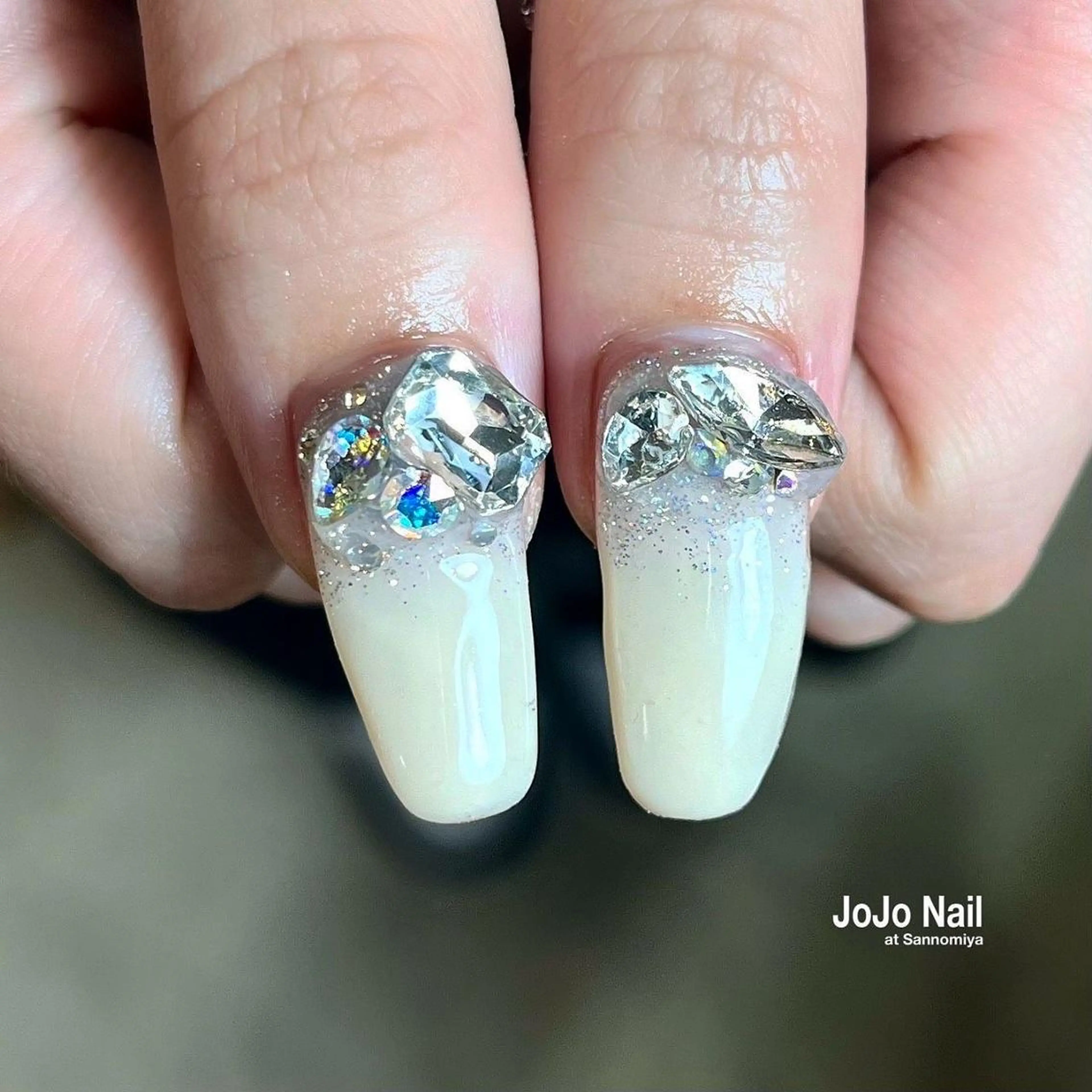 ネイル AYAKA.T /JOJO@三宮のネイルデザイン