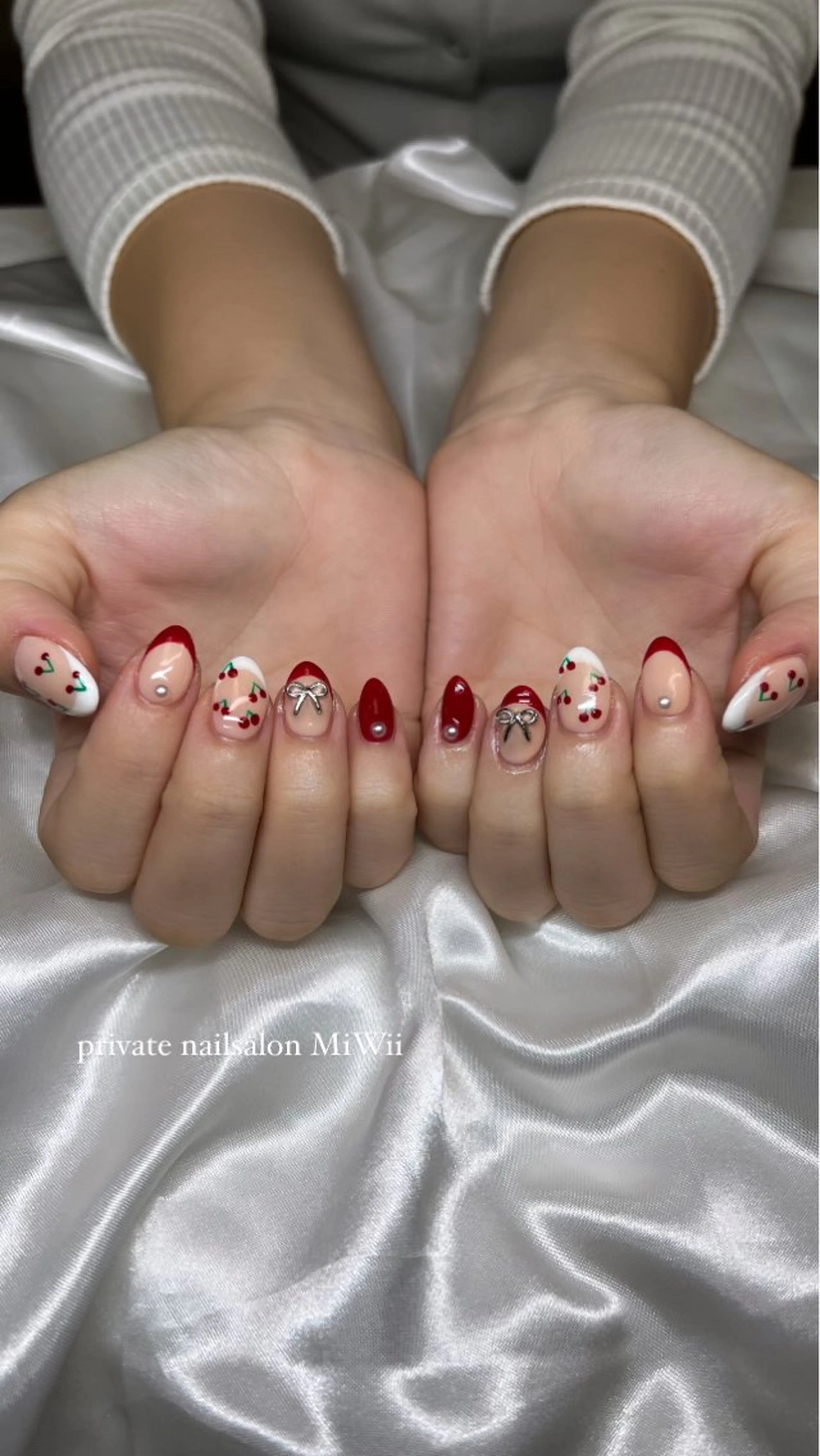ネイル 𝐧𝐚𝐢𝐥 𝐌𝐢𝐖𝐢𝐢のネイルデザイン