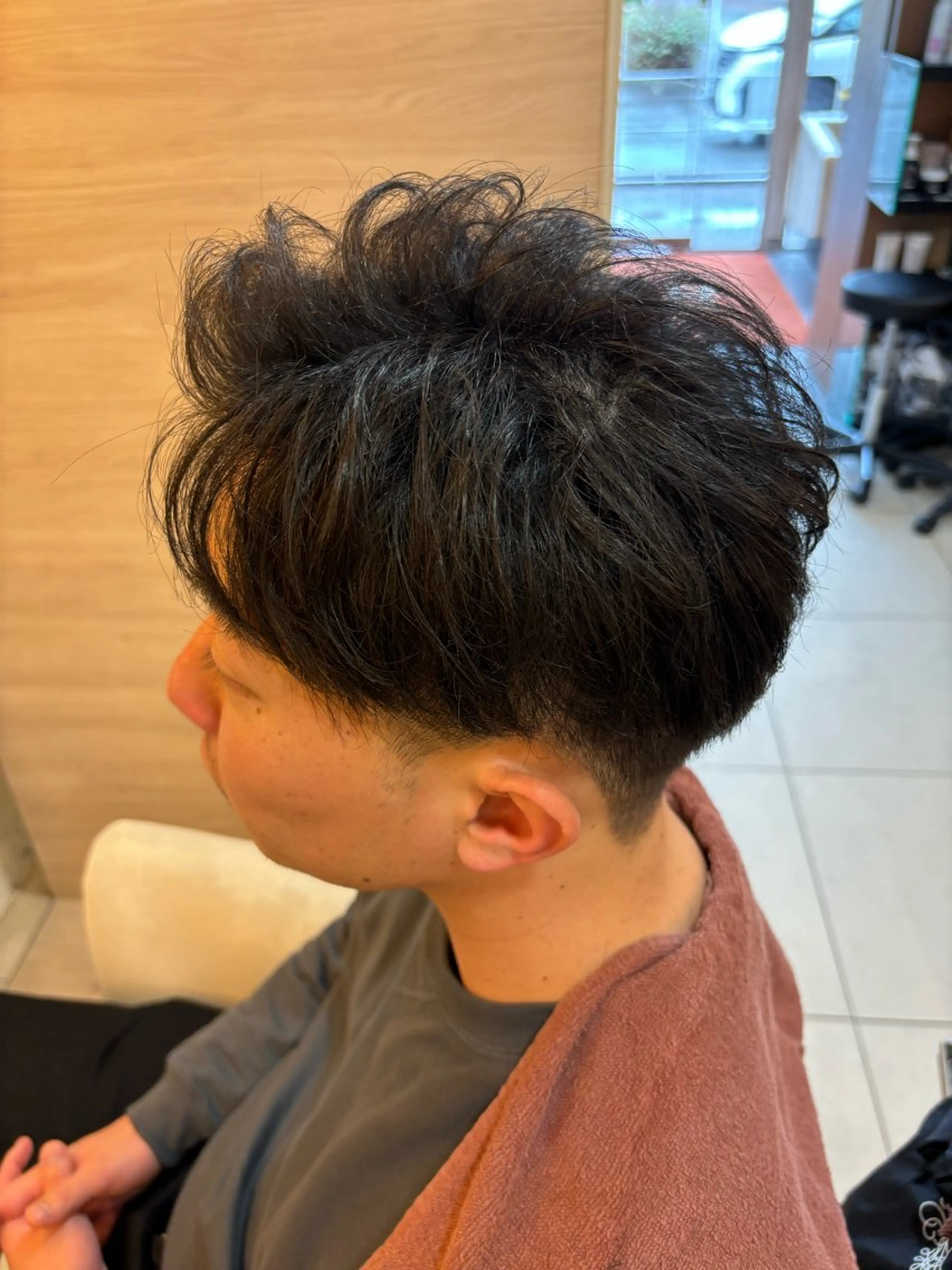 ショート カラー パーマ ヘアアレンジ メンズ キッズ アップバング センターパート メンズハイライト カルマパーマ メンズ韓国風 🫧Selene SHOGO🫧のヘアスタイル