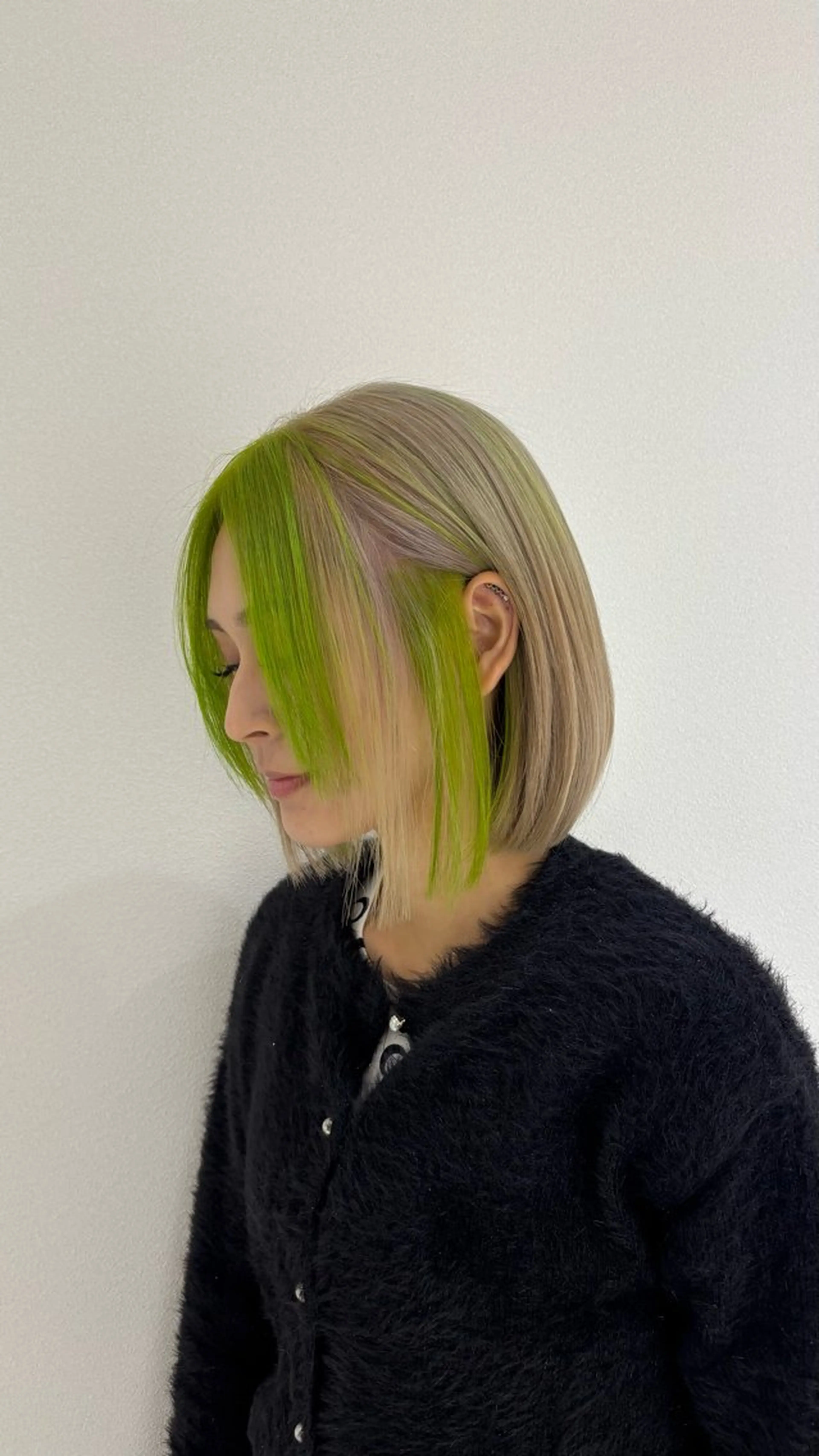 セミロング カラー ヘアカラー 🍓ハイトーンカラー 🎀nene🍓のヘアスタイル