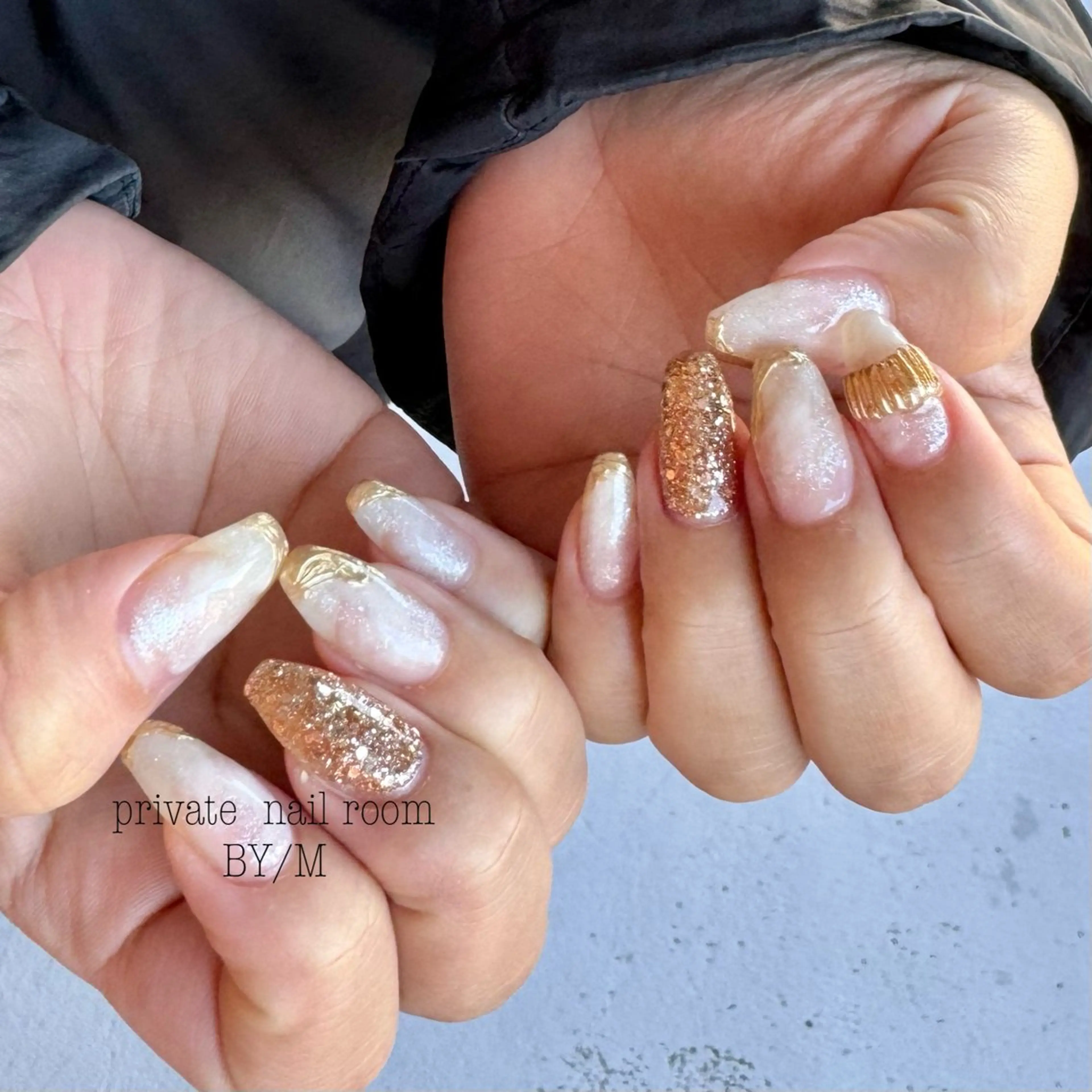 ネイル ラメ(グリッター) 持ち込み ニュアンスネイル ハンドネイル BY / Mのネイルデザイン