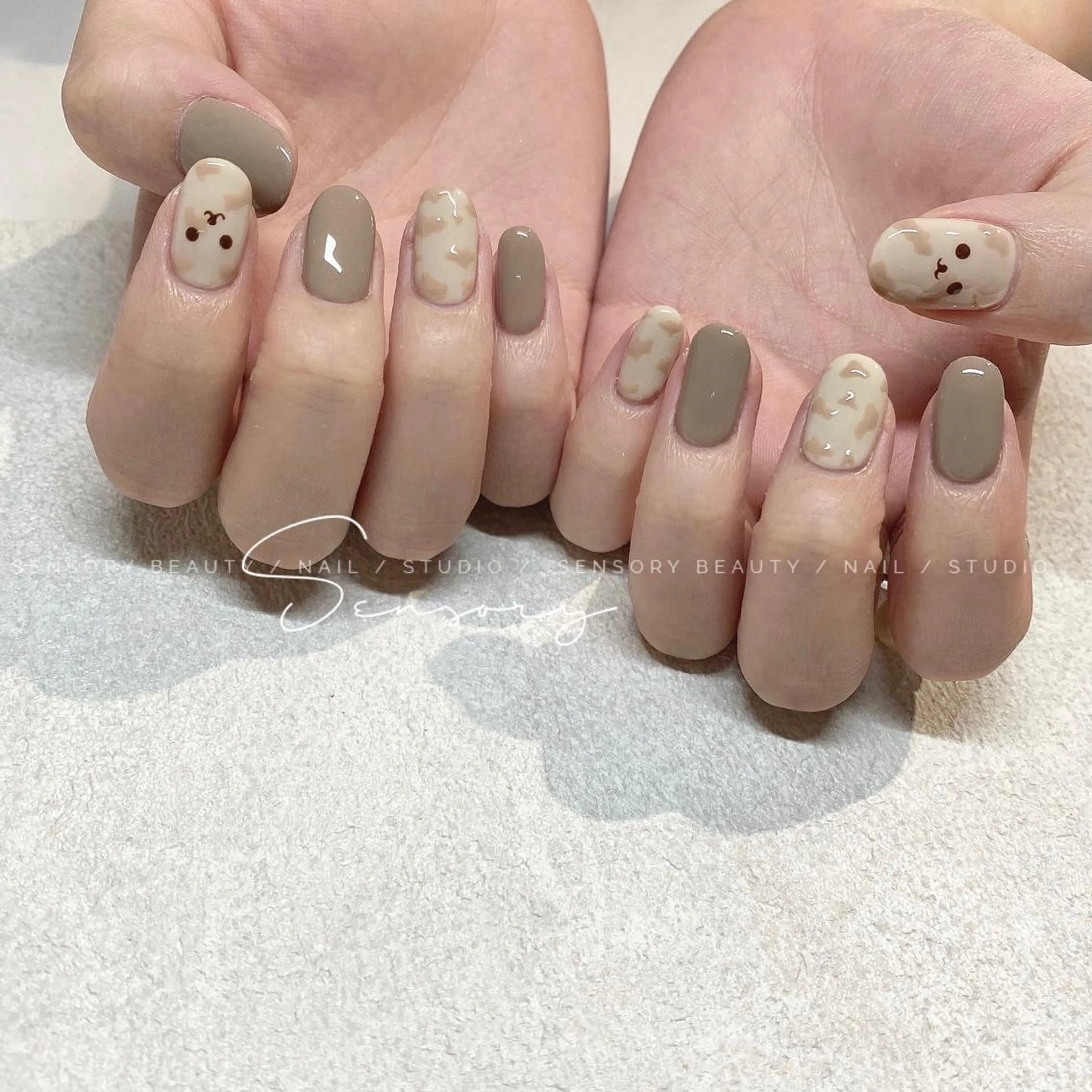 ネイル アートネイル フレンチネイル ニュアンスネイル ワンカラーネイル スカルプネイル ハンドネイル ジョ ジョのネイルデザイン