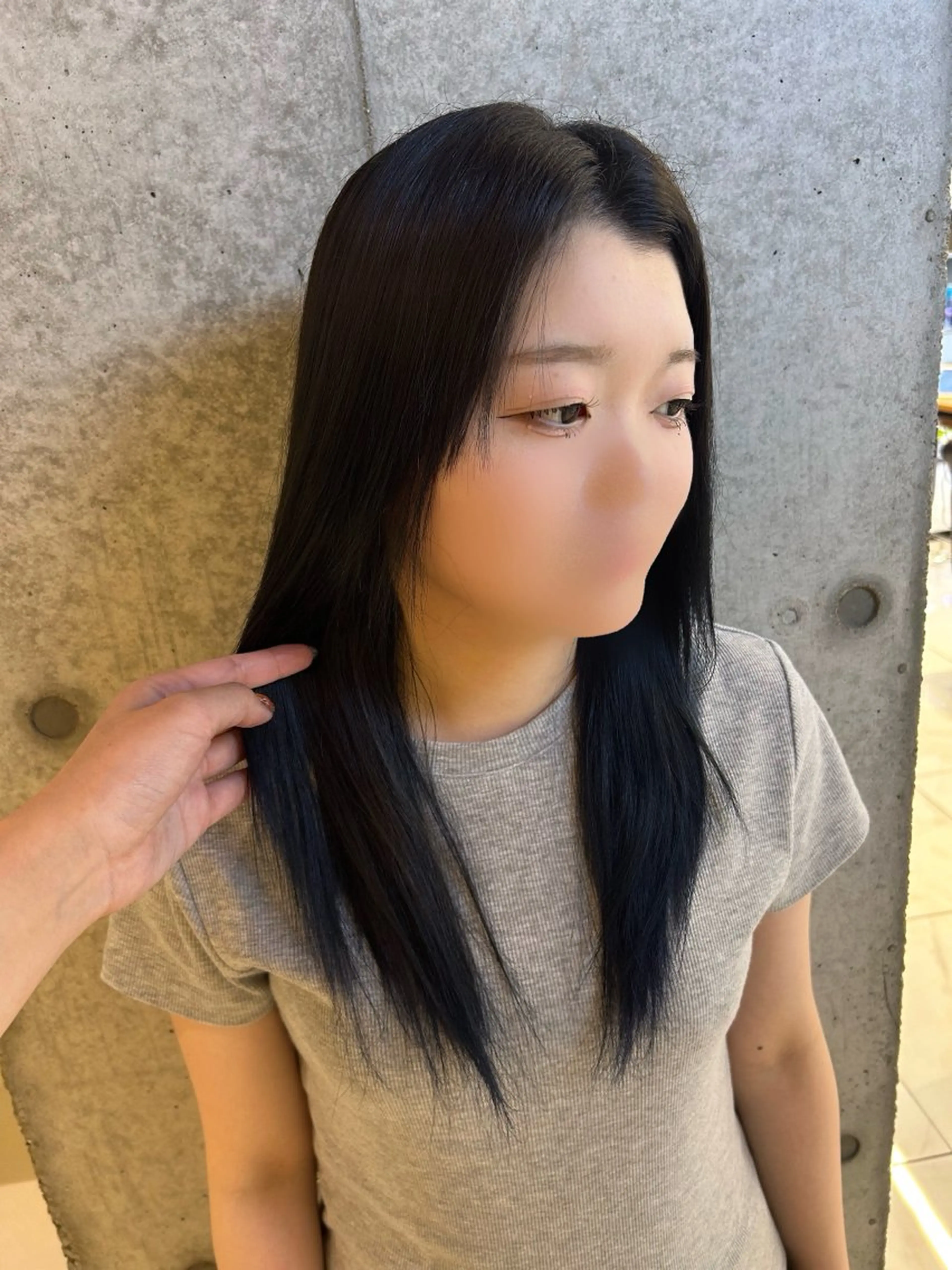 ロング ヘアカラー ️💜akari💜 ハイトーン/レイヤーのヘアスタイル