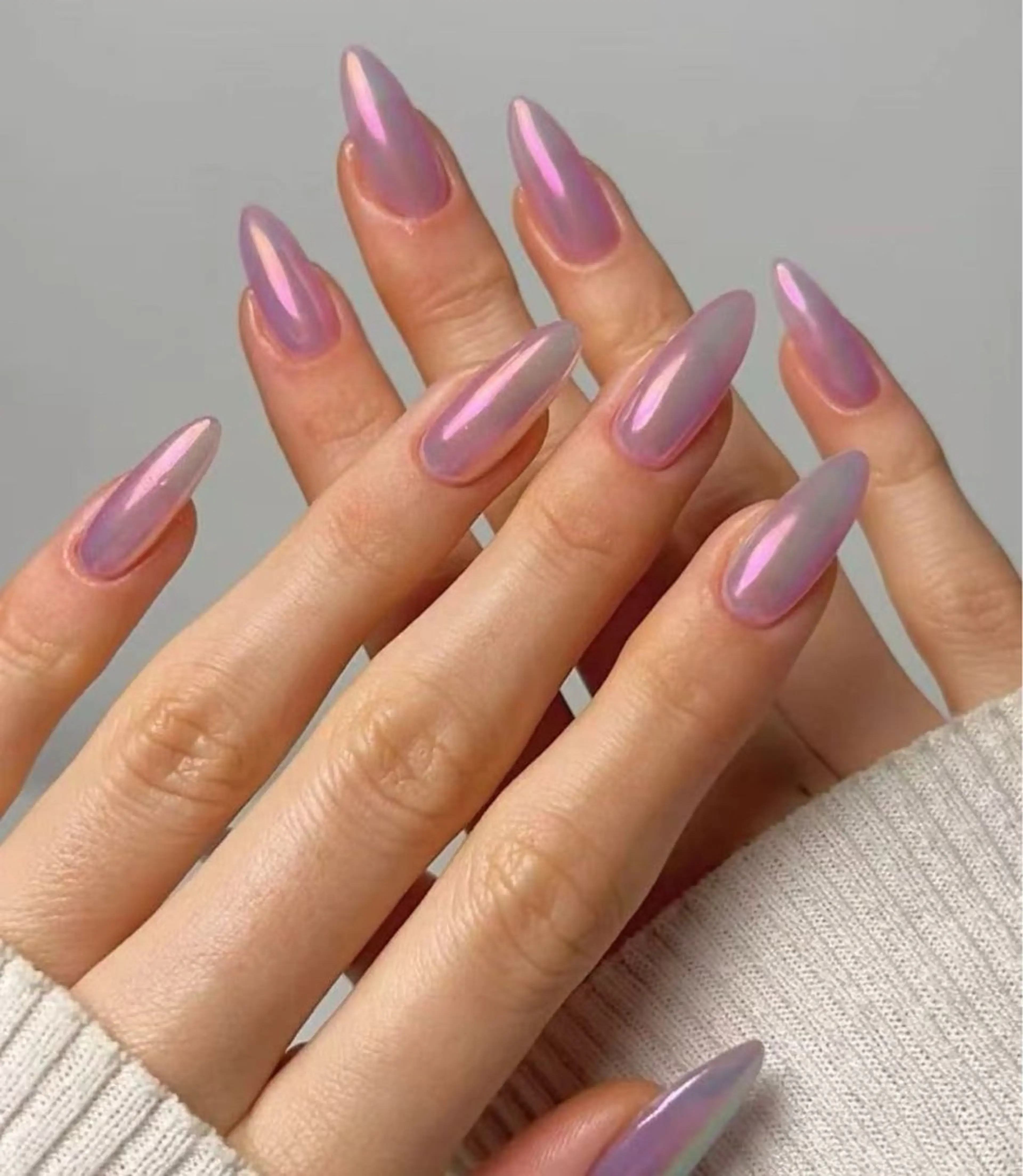 新人スタッフ★「チップ長さだし」ミラーネイル(メンズ予約可)の写真