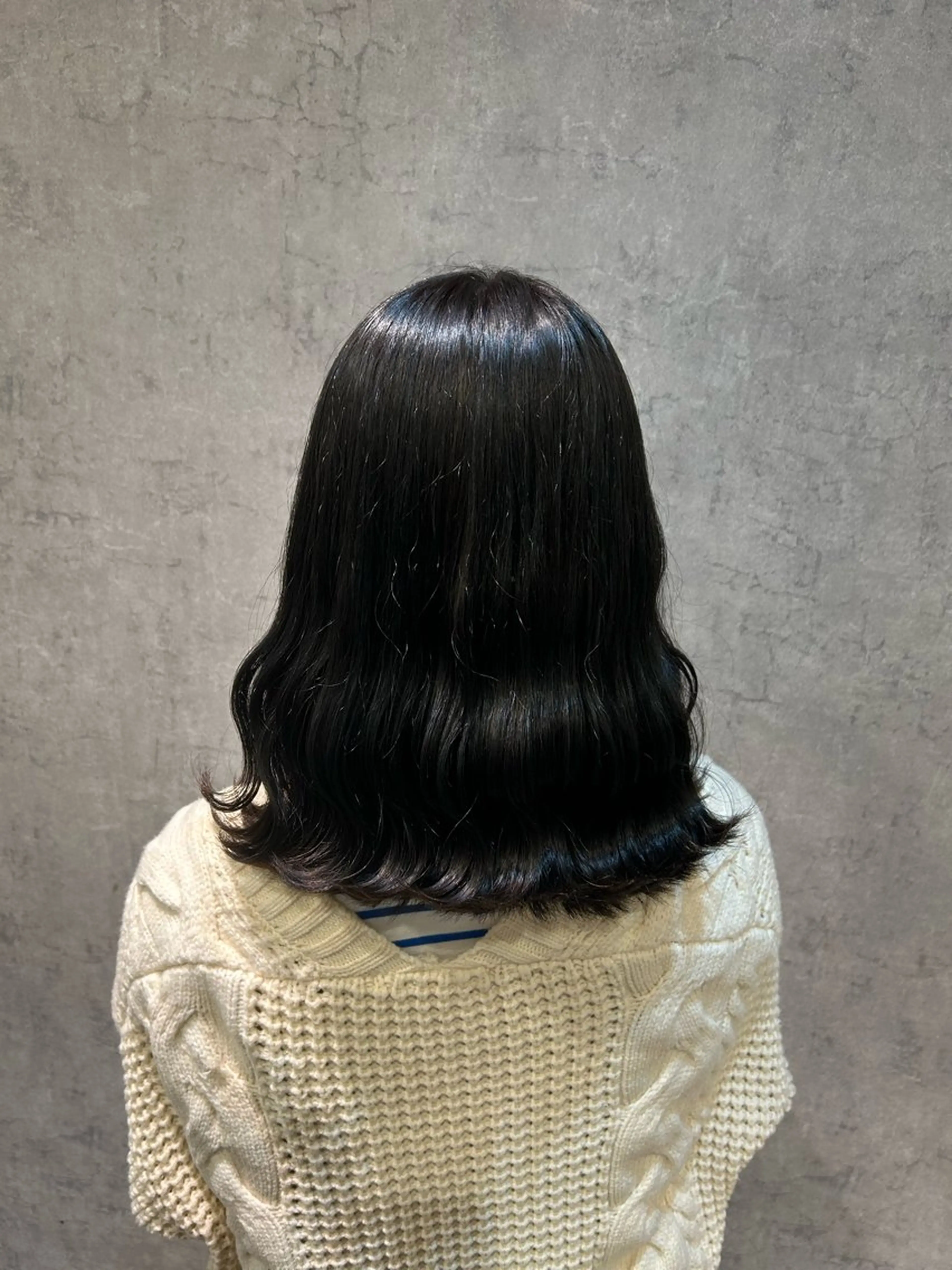 ミディアム カラー suri-ru hair【スリールヘアー】所属・FURUSAWA AOIのヘアスタイル