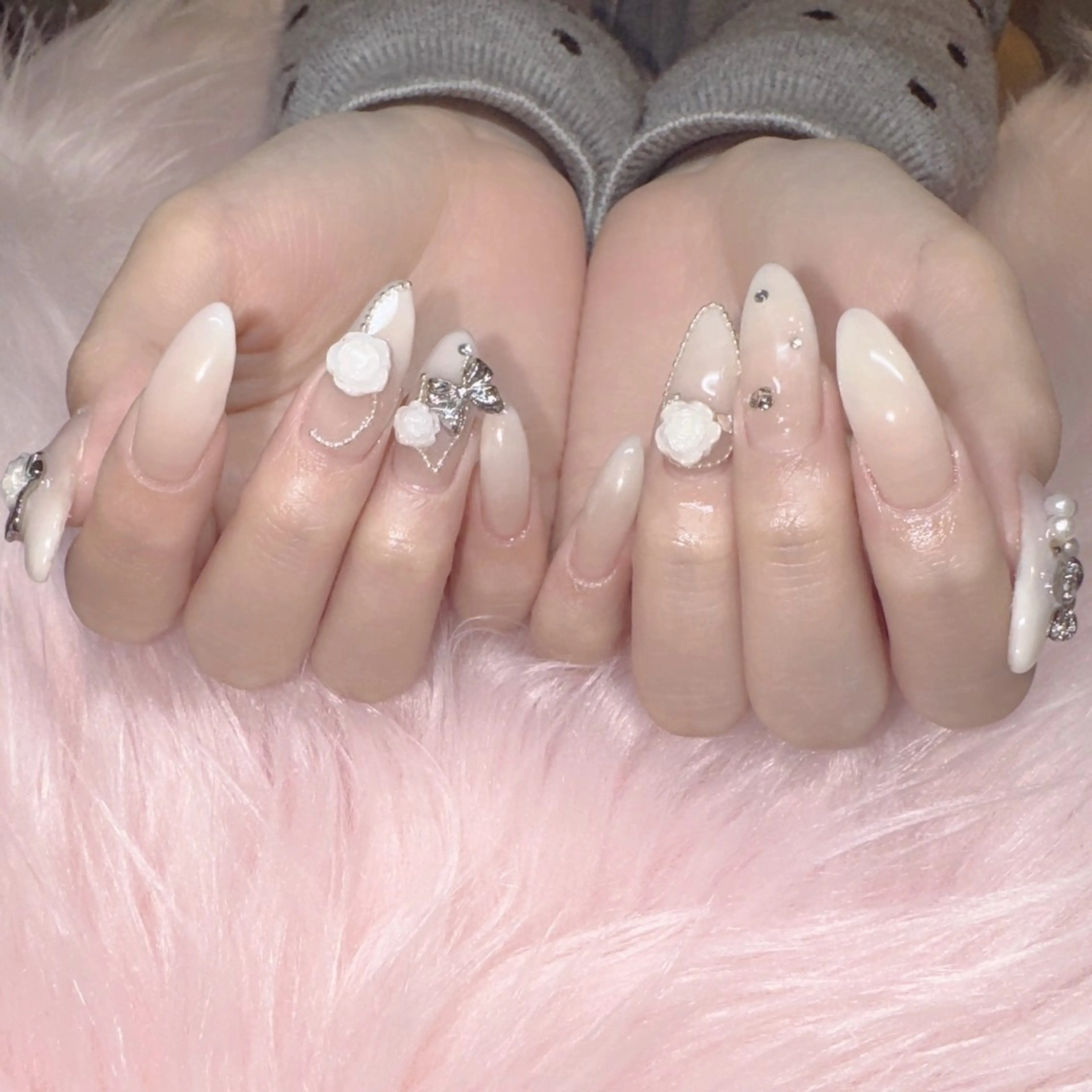 ネイル ハンドネイル RIEKO🍒 ワンホン♡推しネイルのネイルデザイン