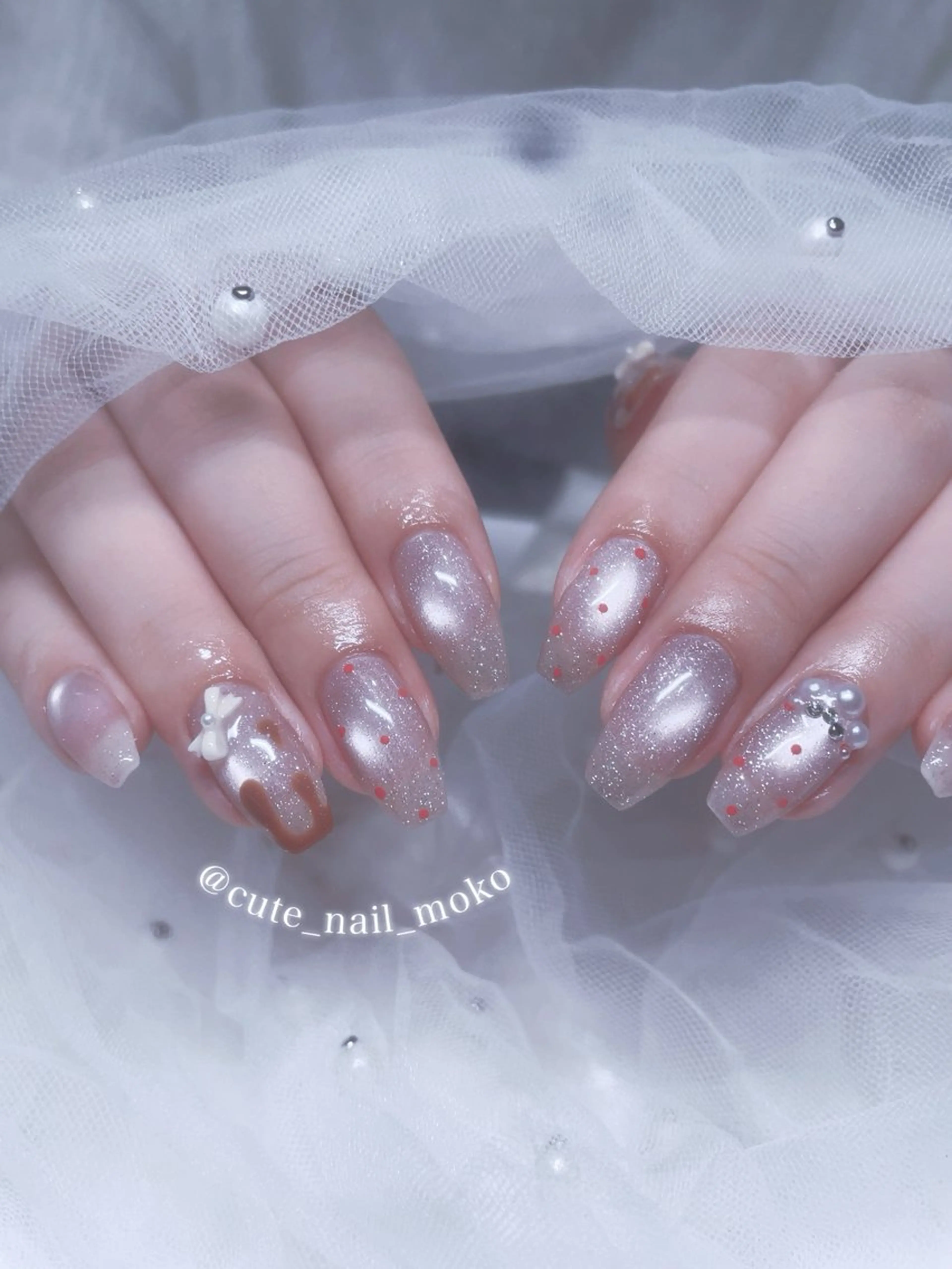 ネイル GO TODAY SHAiRE SALON原宿 Liber所属・️🫧もこ 艶感ネイル🫧のネイルデザイン