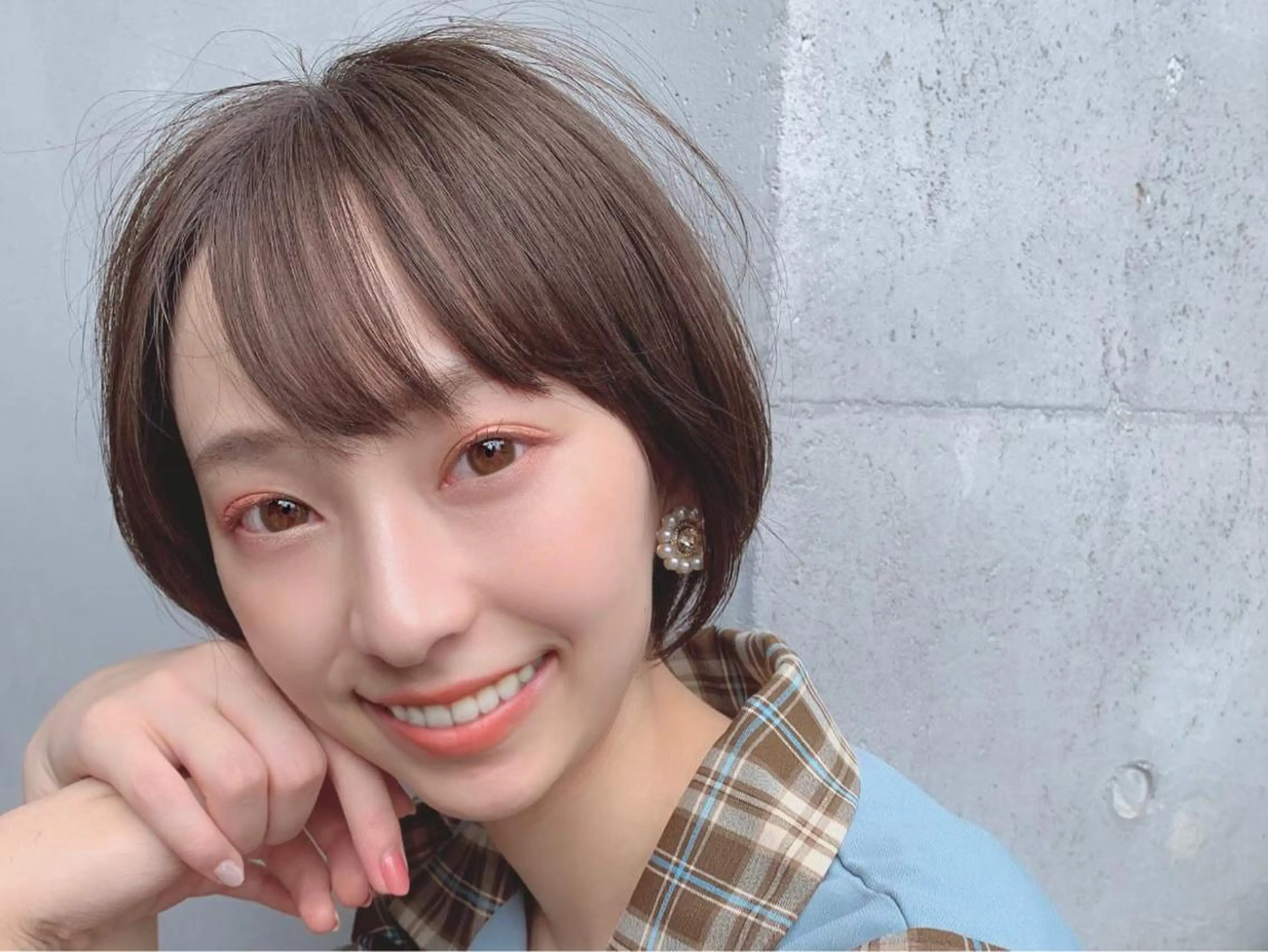 ショート ラベンダーベージュ ショートヘア 【公式】amble luxe池袋東口🩷のヘアスタイル